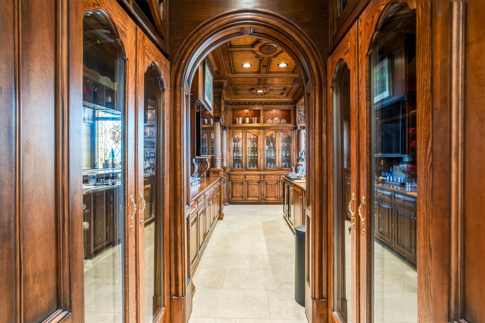 SANCTUARY - Residential