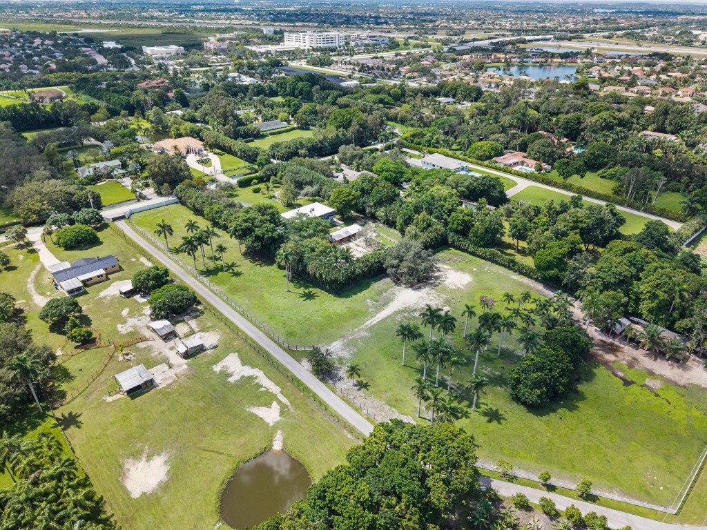 Sunshine Ranches - Land