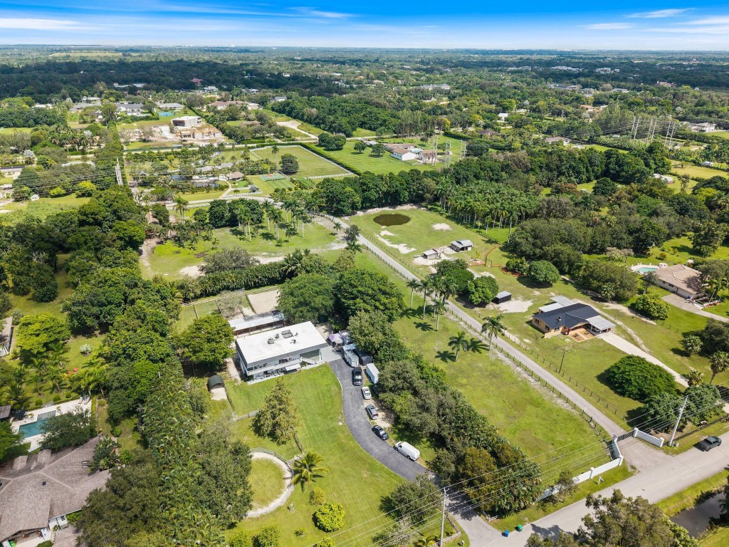 Sunshine Ranches - Land