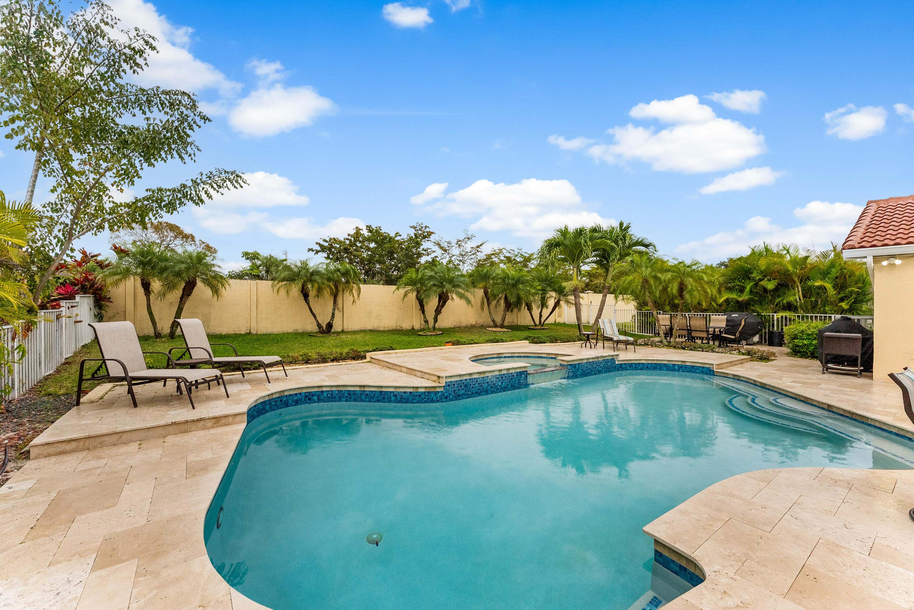 ROYAL LAND AMENDED - Residential