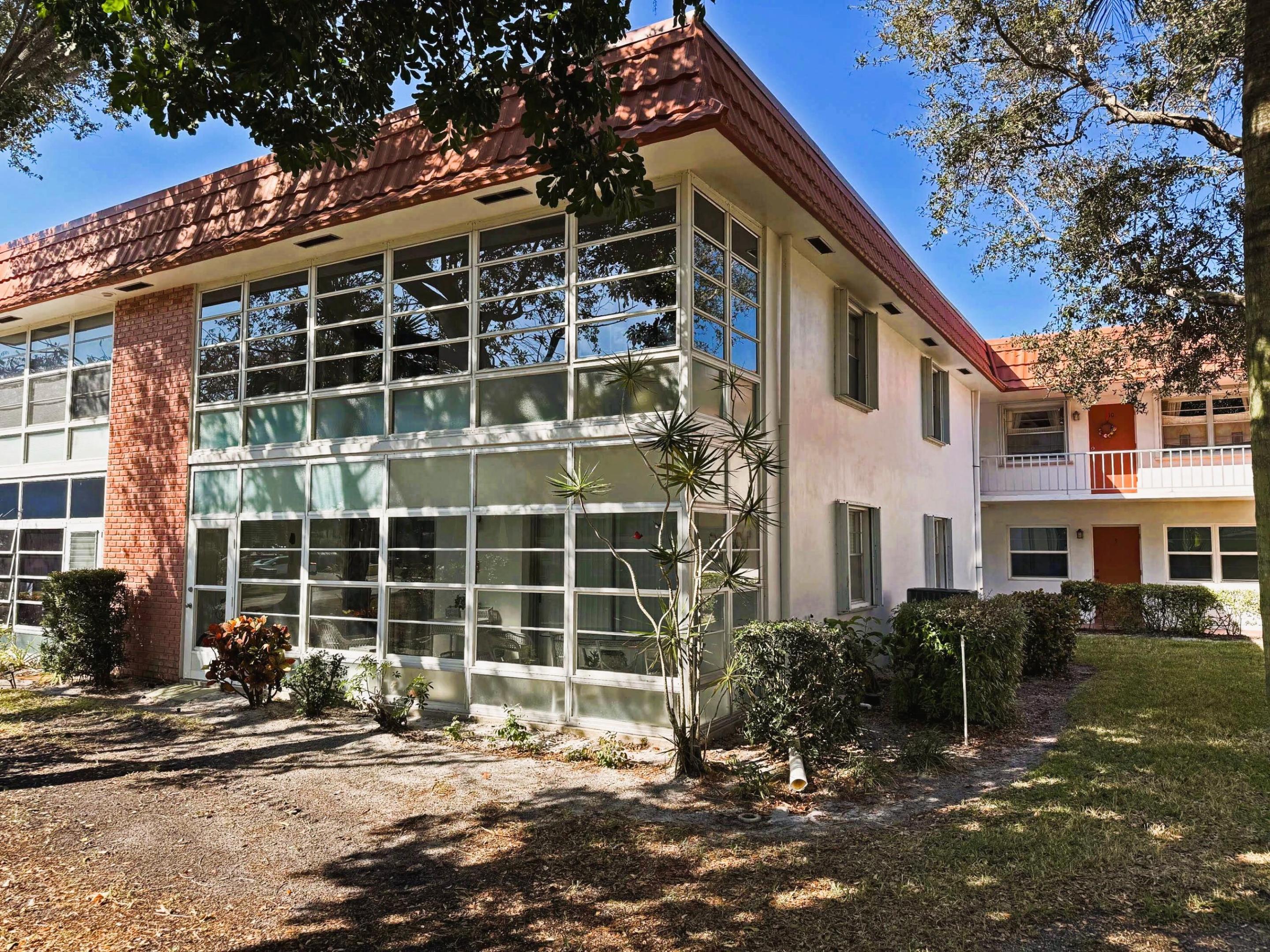 Vista Pines - Residential