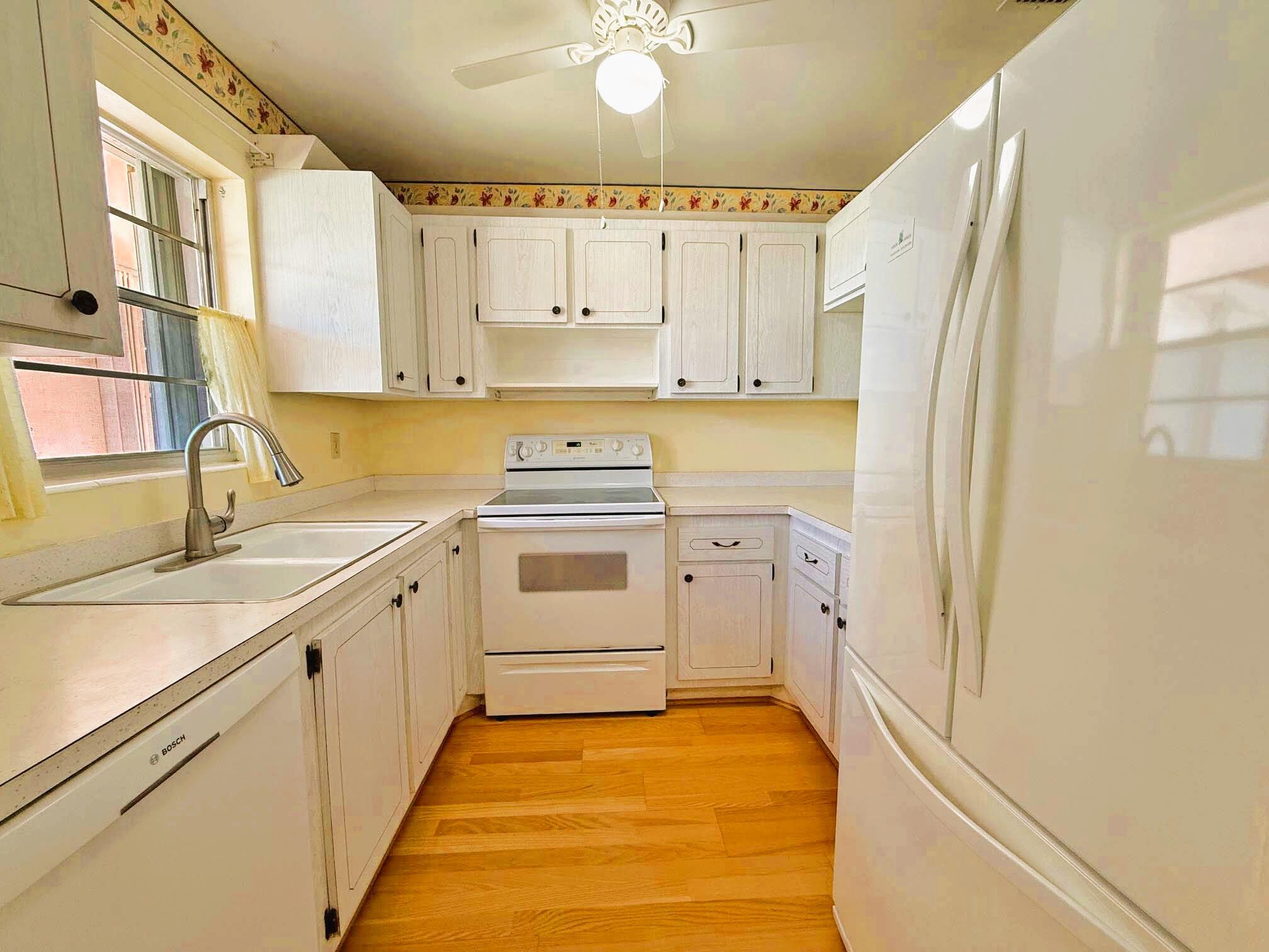 2600 SE Ocean Boulevard D-9