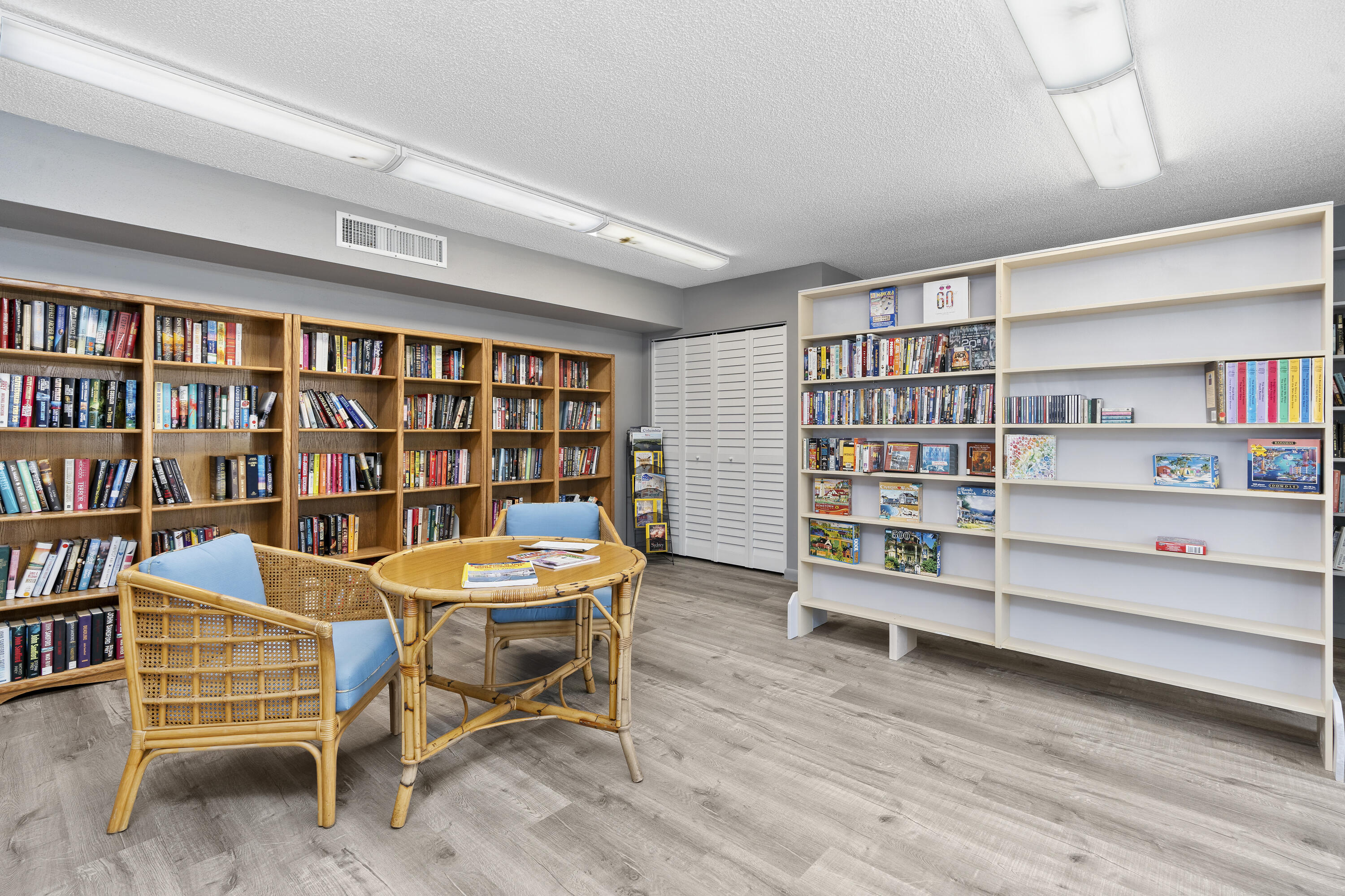 Vista Pines - Residential