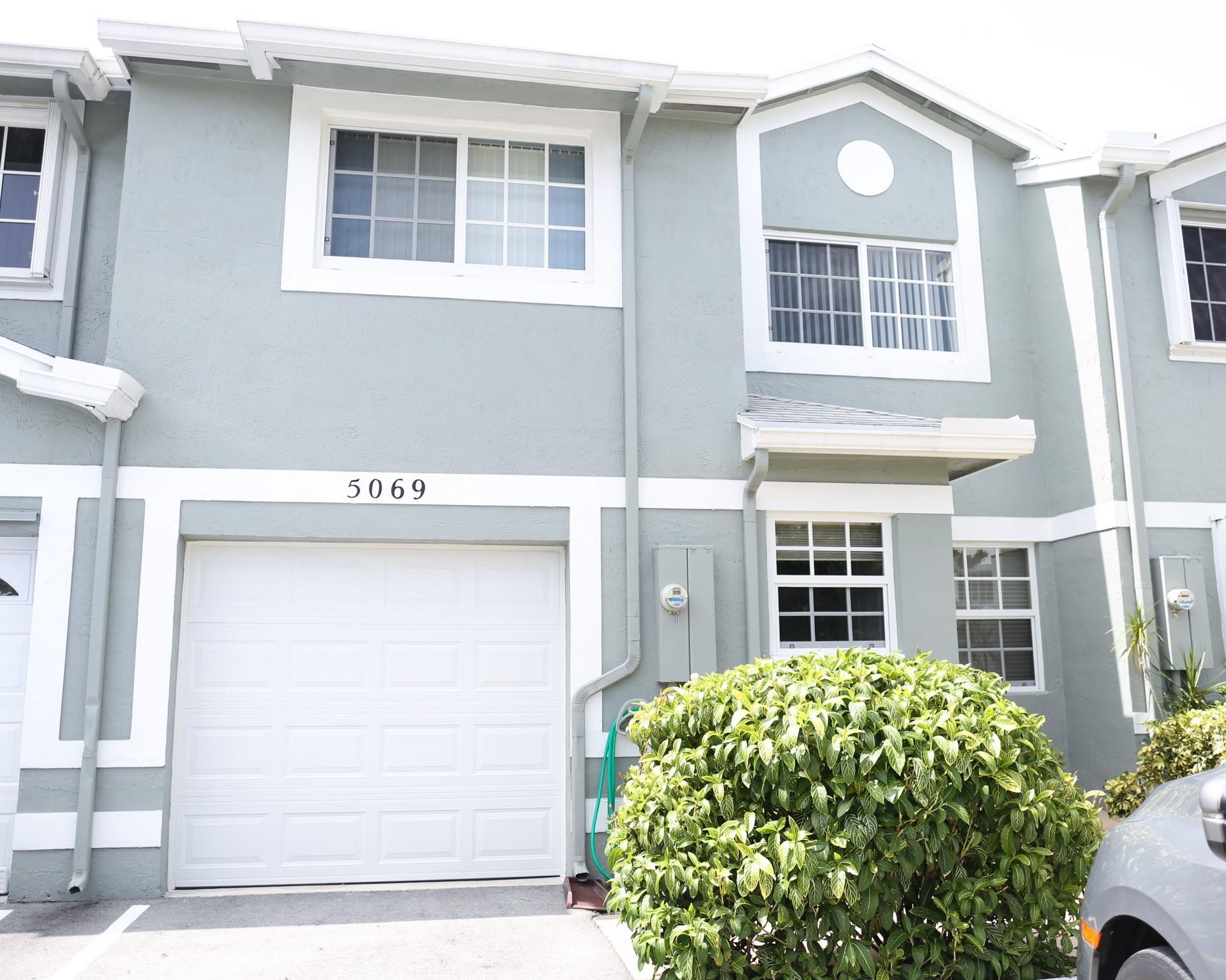 Flamingo Gardens - Residential