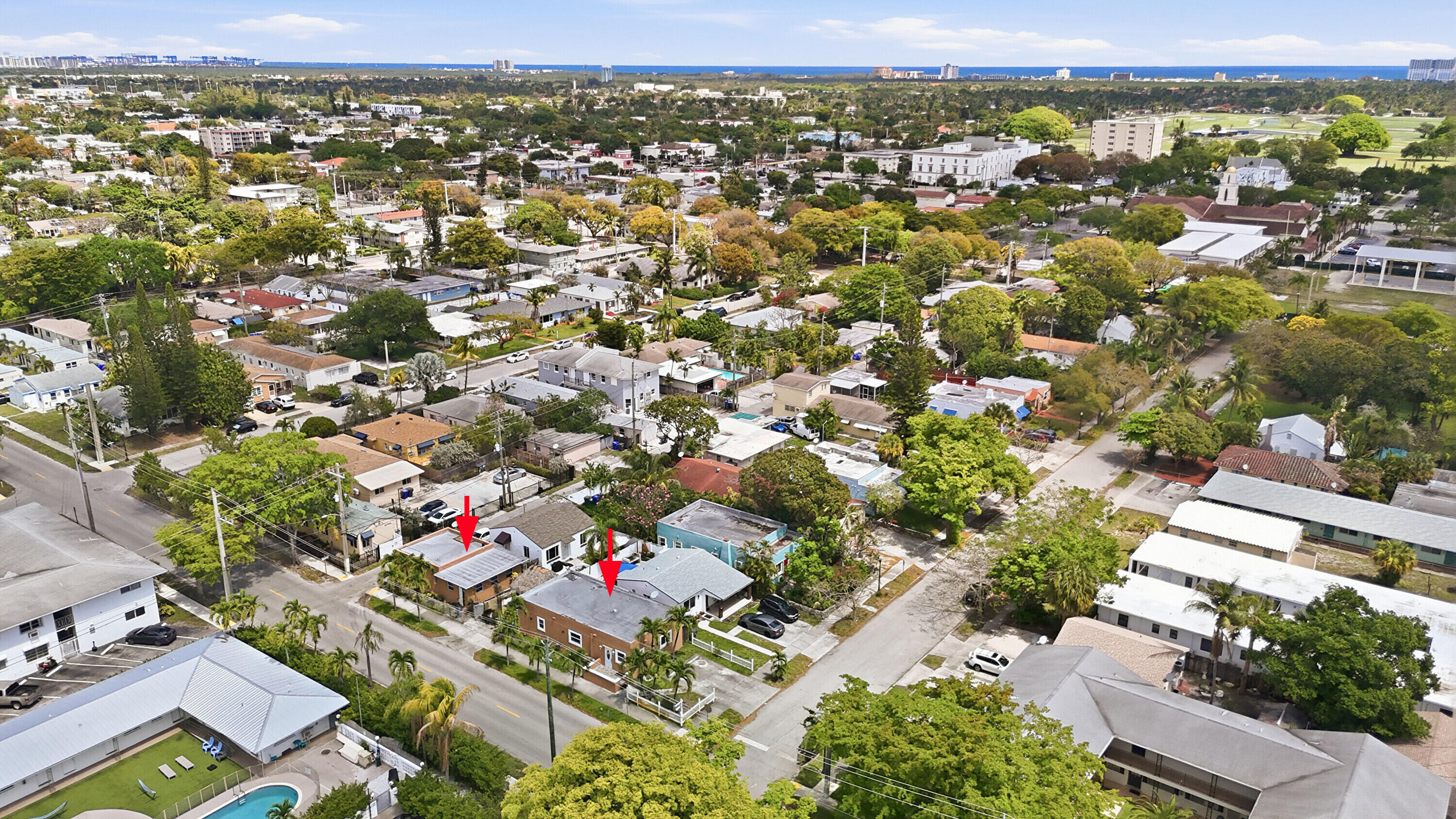 HOLLYWOOD - Residential Income