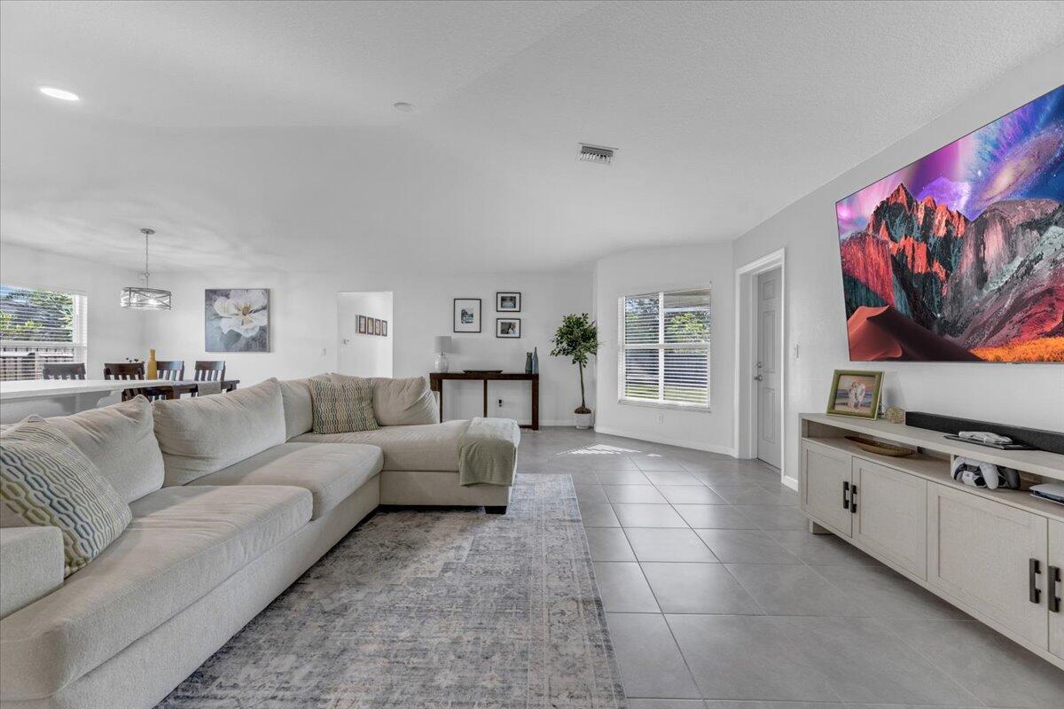 PORT ST LUCIE SECTION 20 - Residential