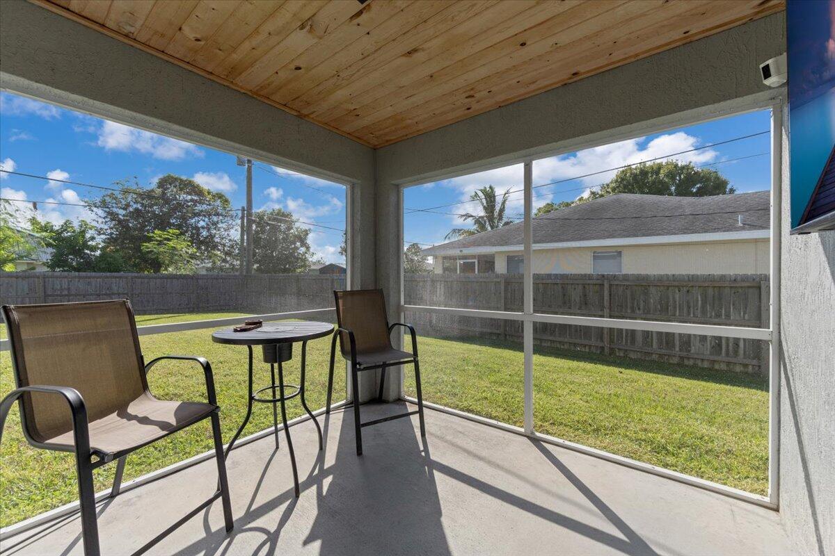 PORT ST LUCIE SECTION 20 - Residential