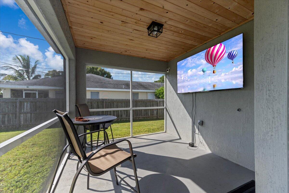 PORT ST LUCIE SECTION 20 - Residential