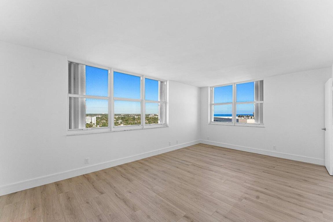 CLARIDGE CONDO - Residential