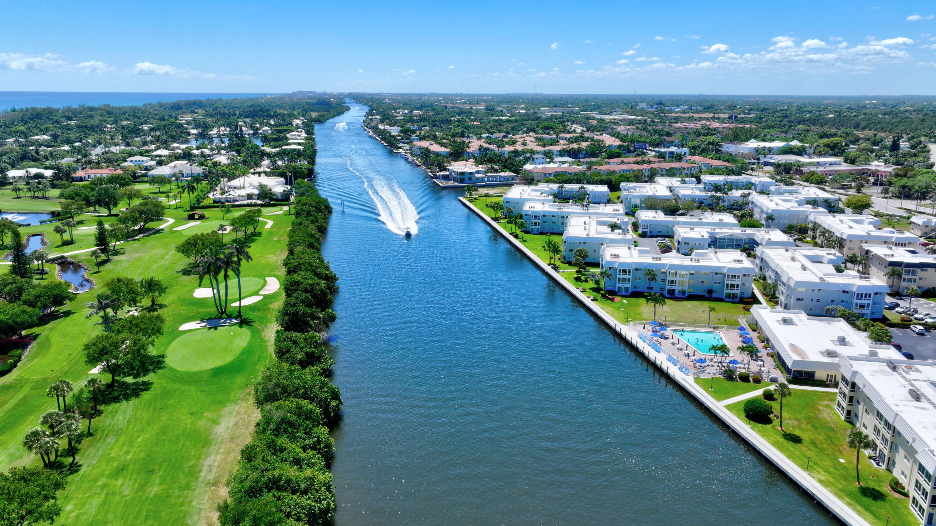 COLONIAL CLUB CONDO SEC 2 - Residential