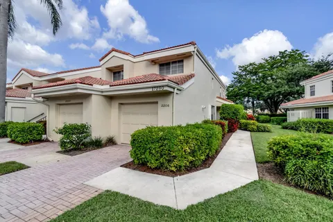 17280 Boca Club Boulevard Unit 2208, Boca Raton, FL MLS: R11074896