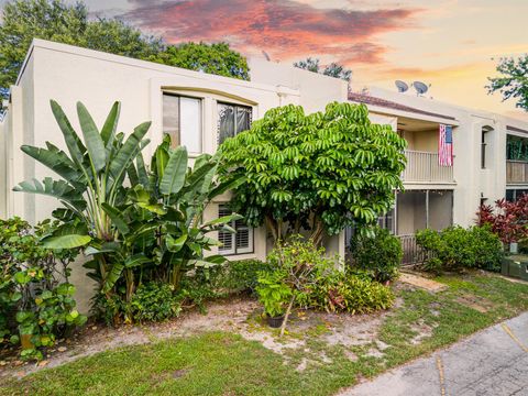 150 Pineview Road K4 Jupiter FL 33469