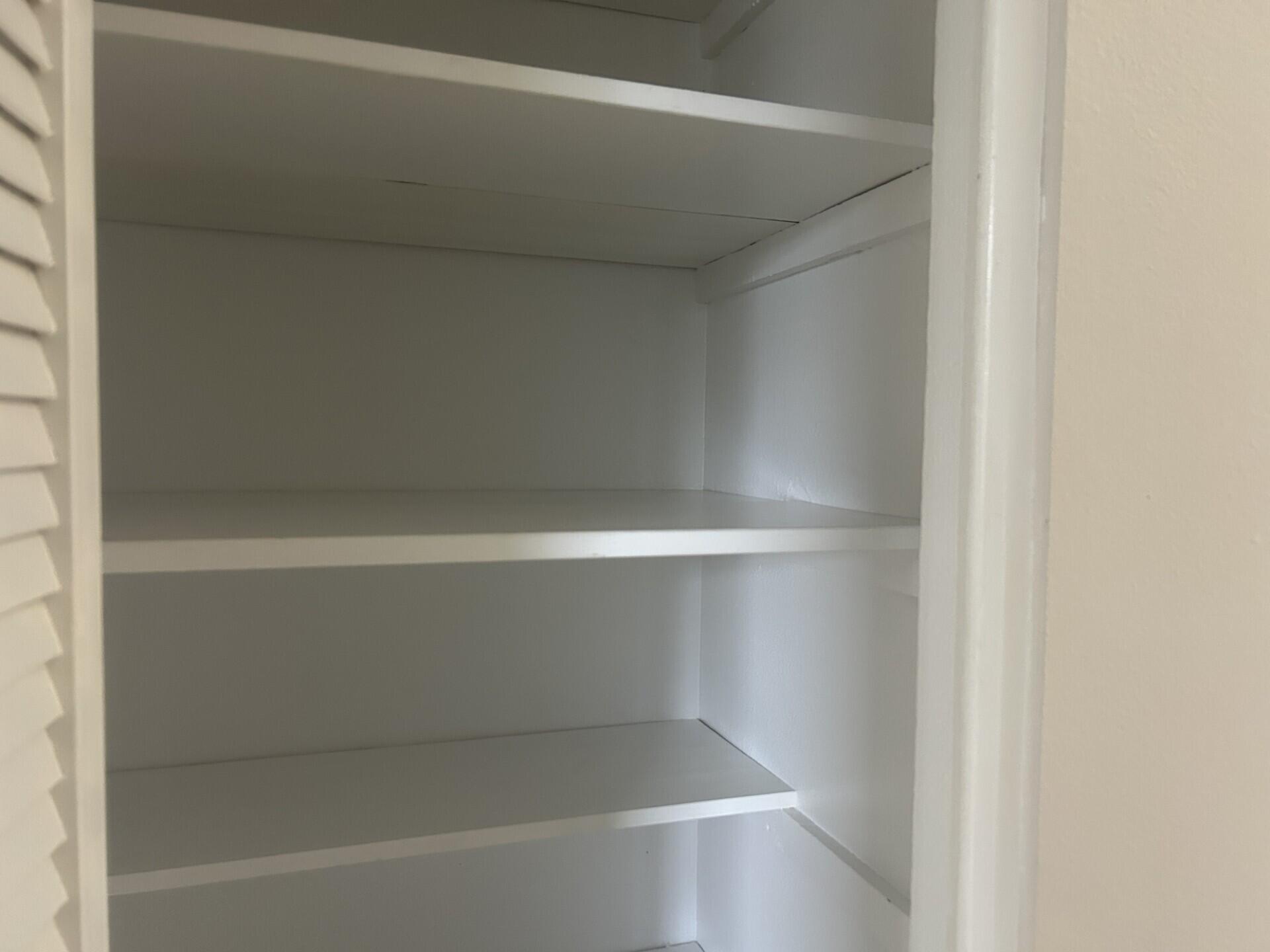 TRAILS END VILLAS INC CON - Residential Lease