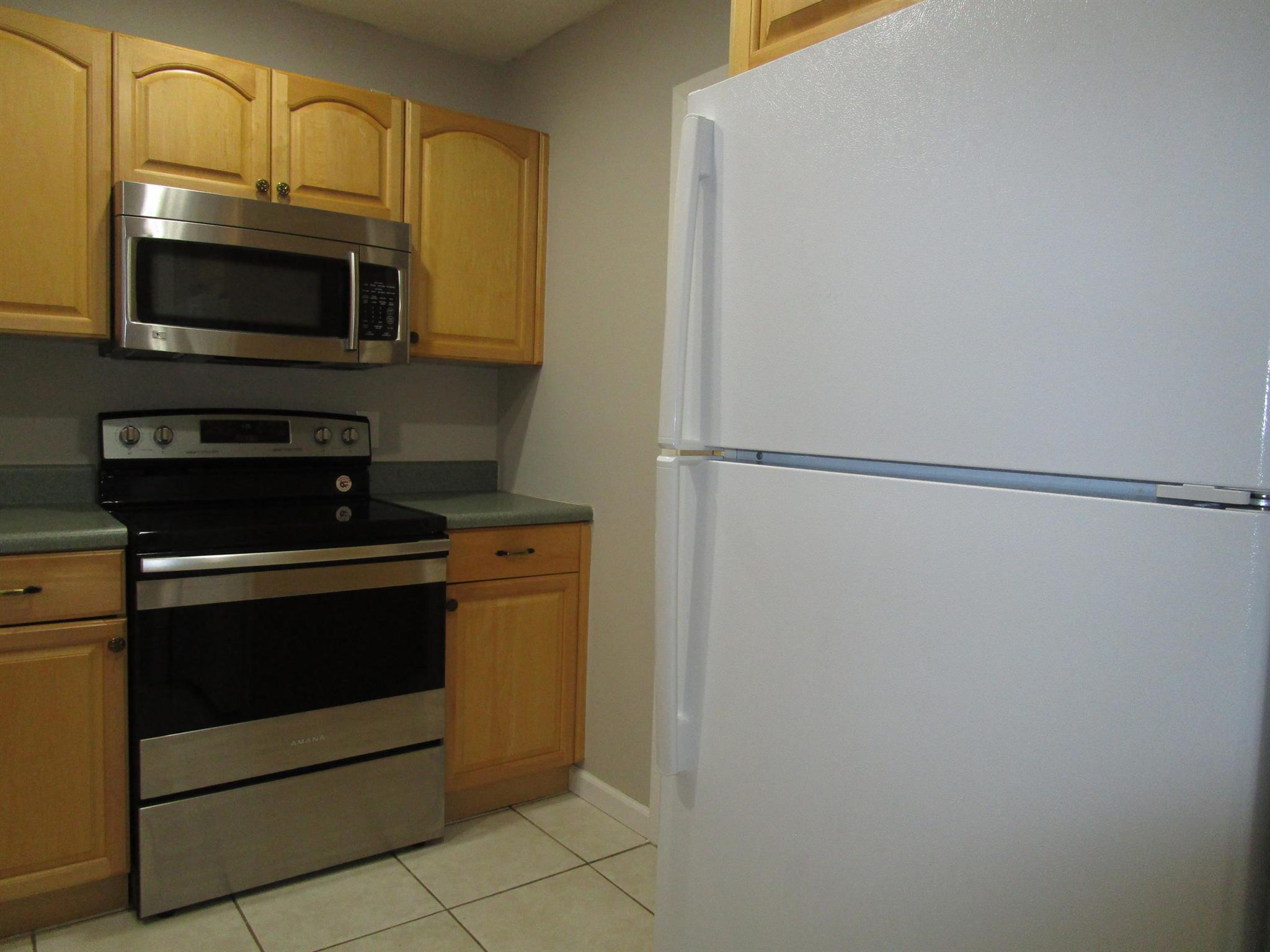 TRAILS END VILLAS INC CON - Residential Lease