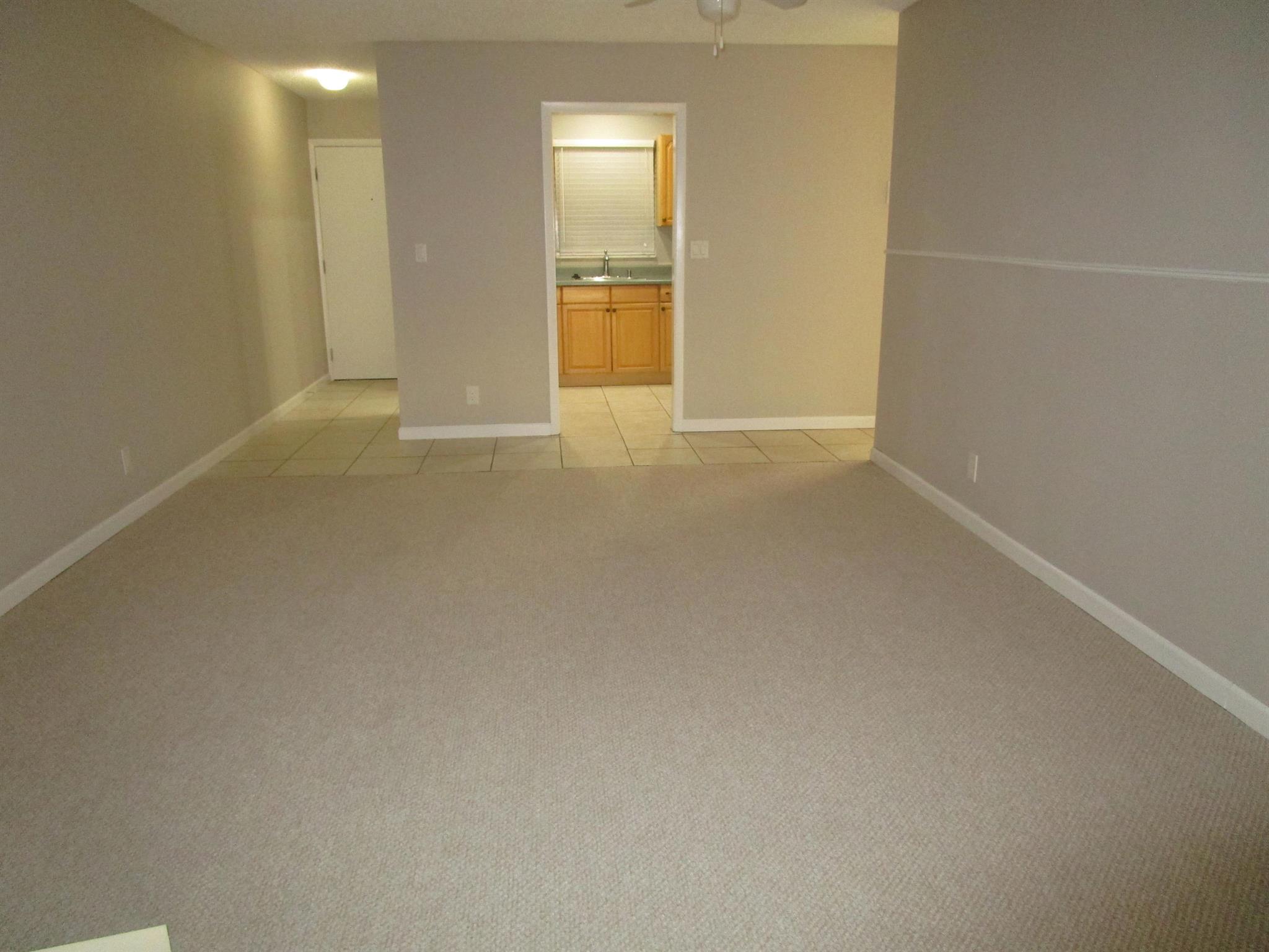 TRAILS END VILLAS INC CON - Residential Lease