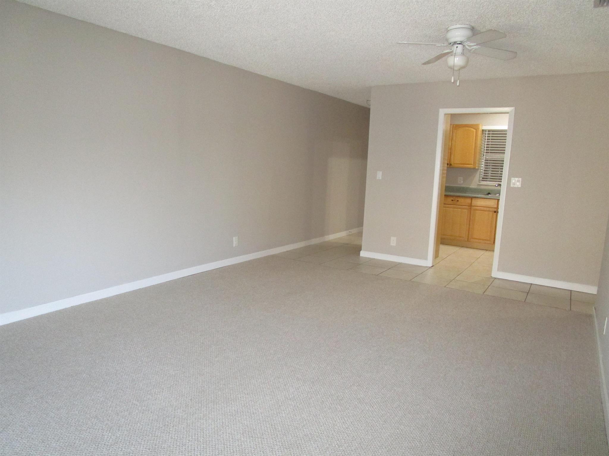 TRAILS END VILLAS INC CON - Residential Lease