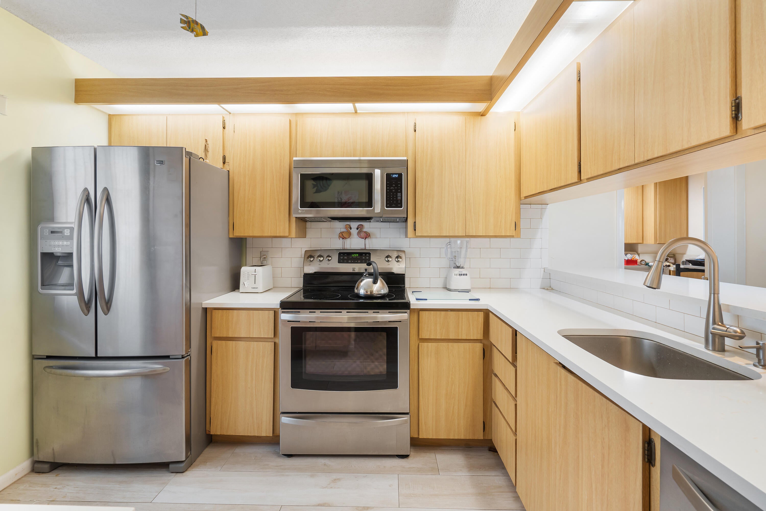 901 SEAFARER Circle 306