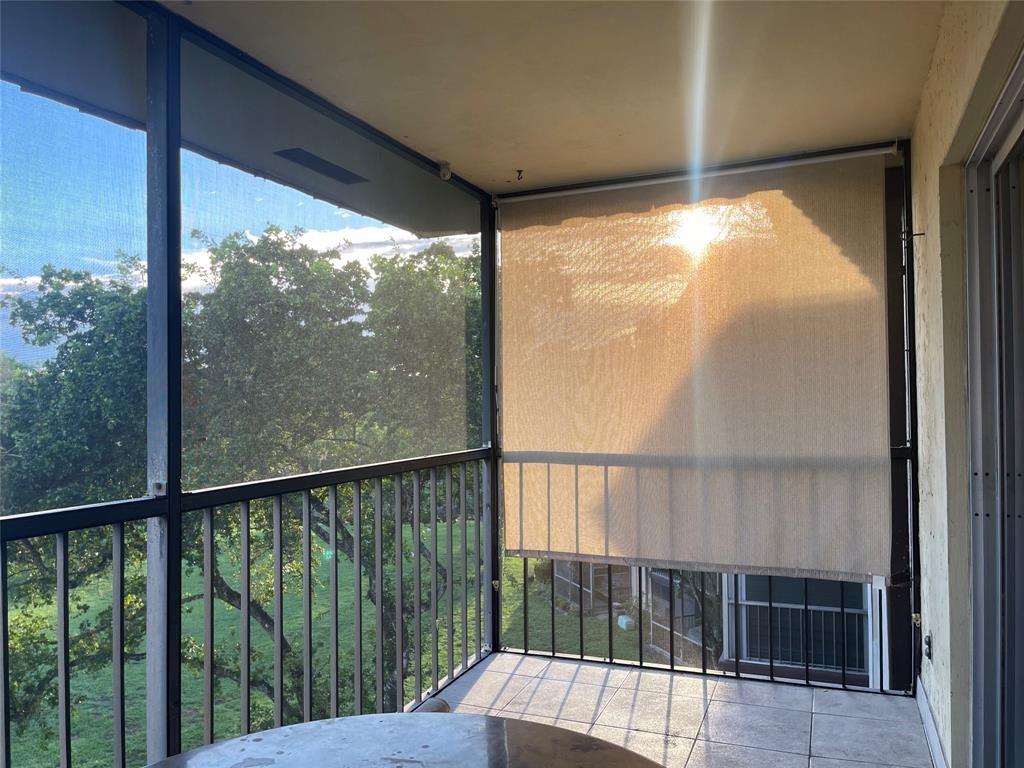 The Inverrary Country Clu - Residential Lease