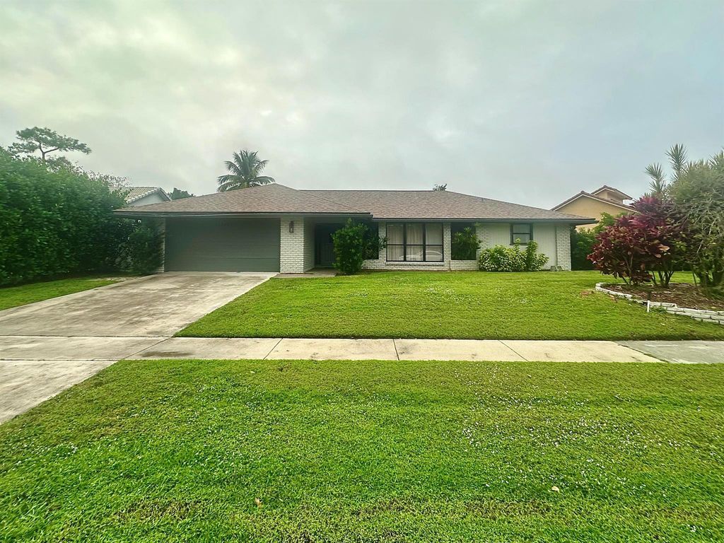 Photo of 13987 Columbine Avenue, Wellington, FL 33414 (MLS # R11055013)