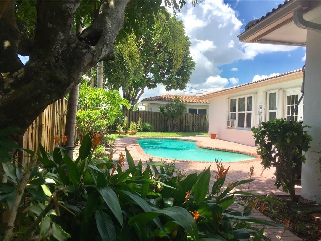Venetian Isles 3rd Sec 47 - Residential