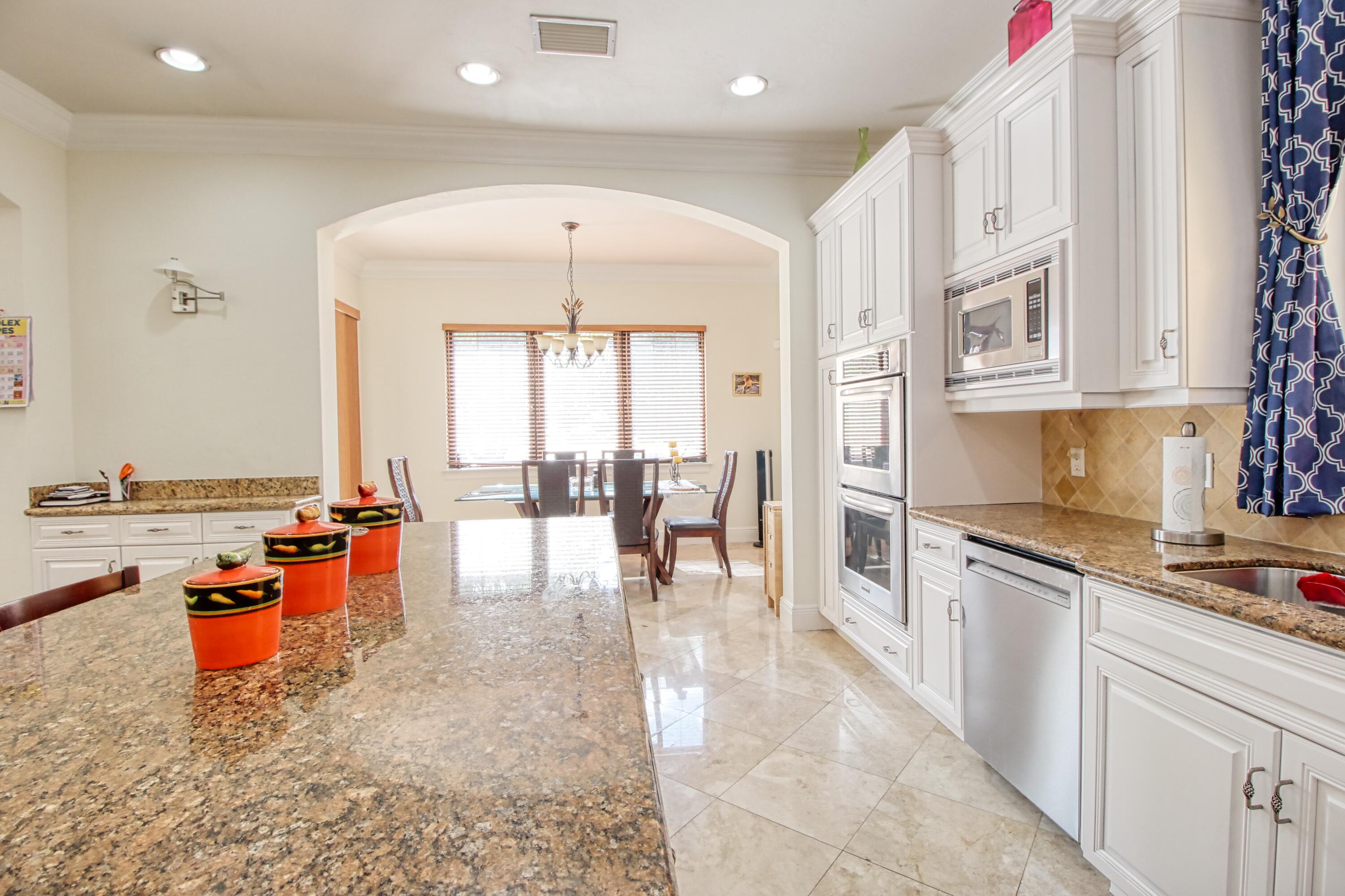 PARKLAND GOLF AND COUNTRY CLUB - Residential
