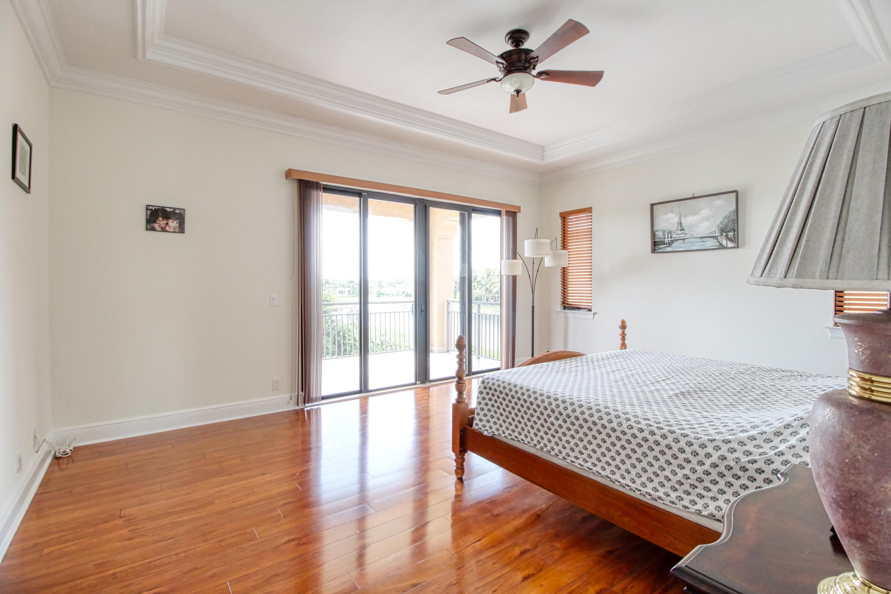 PARKLAND GOLF AND COUNTRY CLUB - Residential