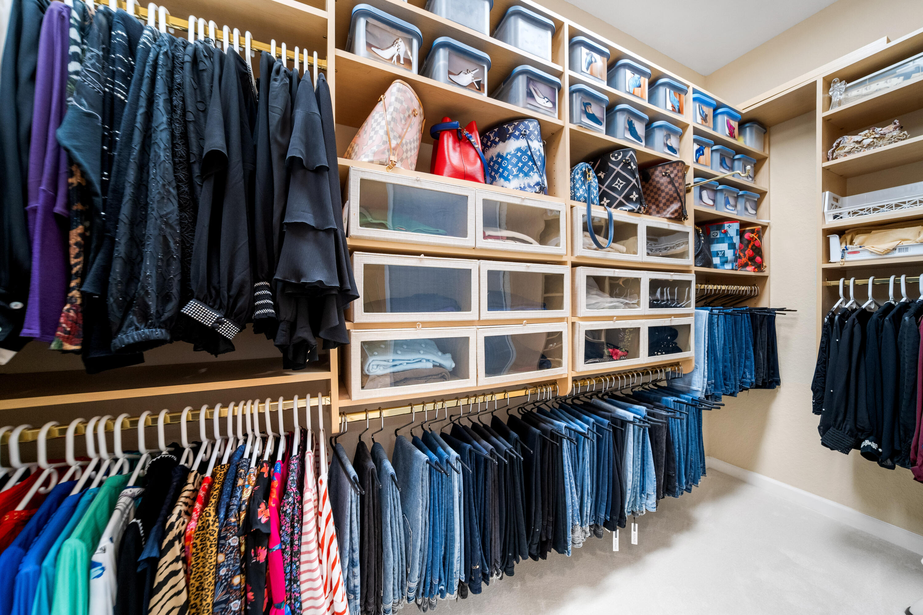 WEST SHORE - Residential