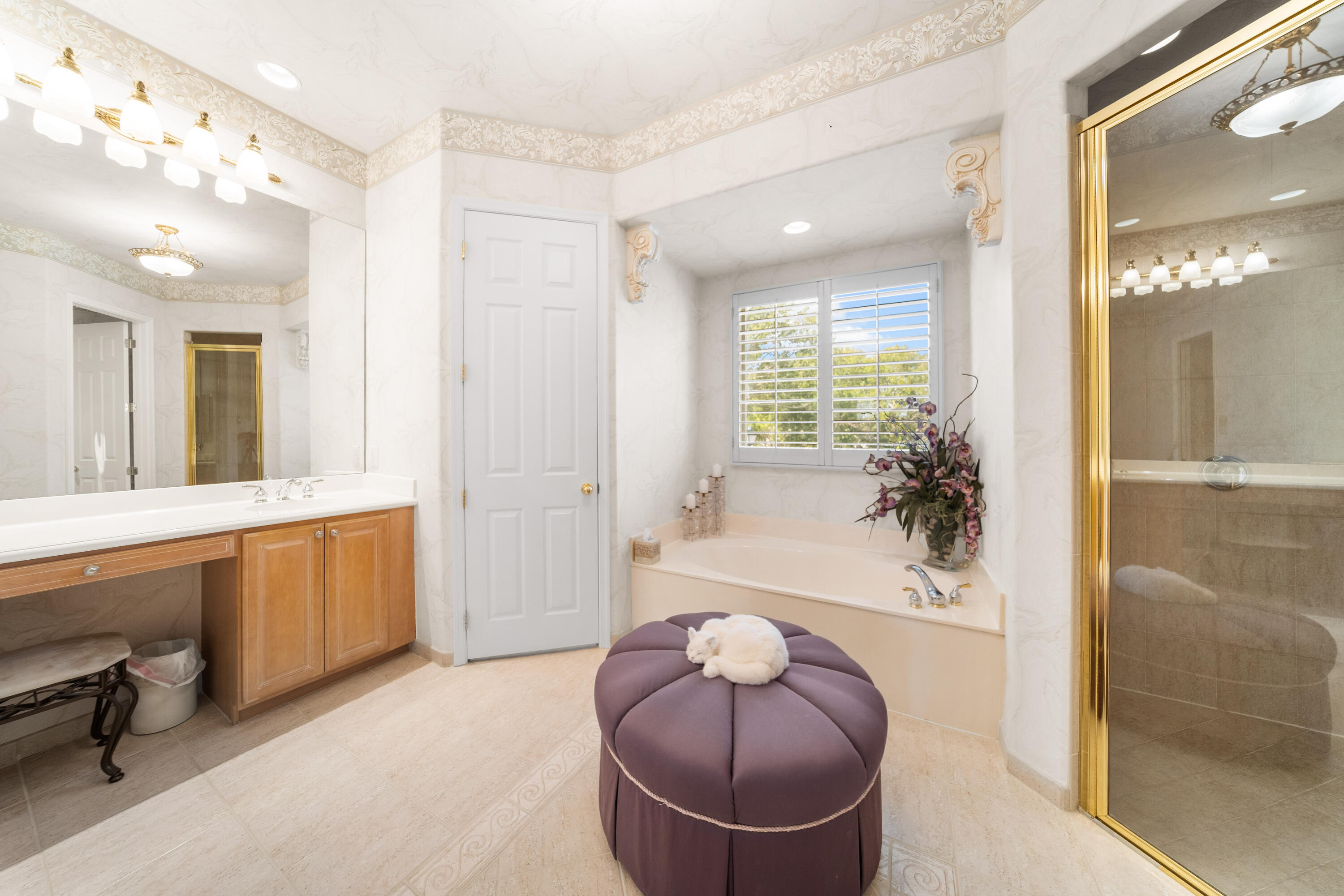 WEST SHORE - Residential