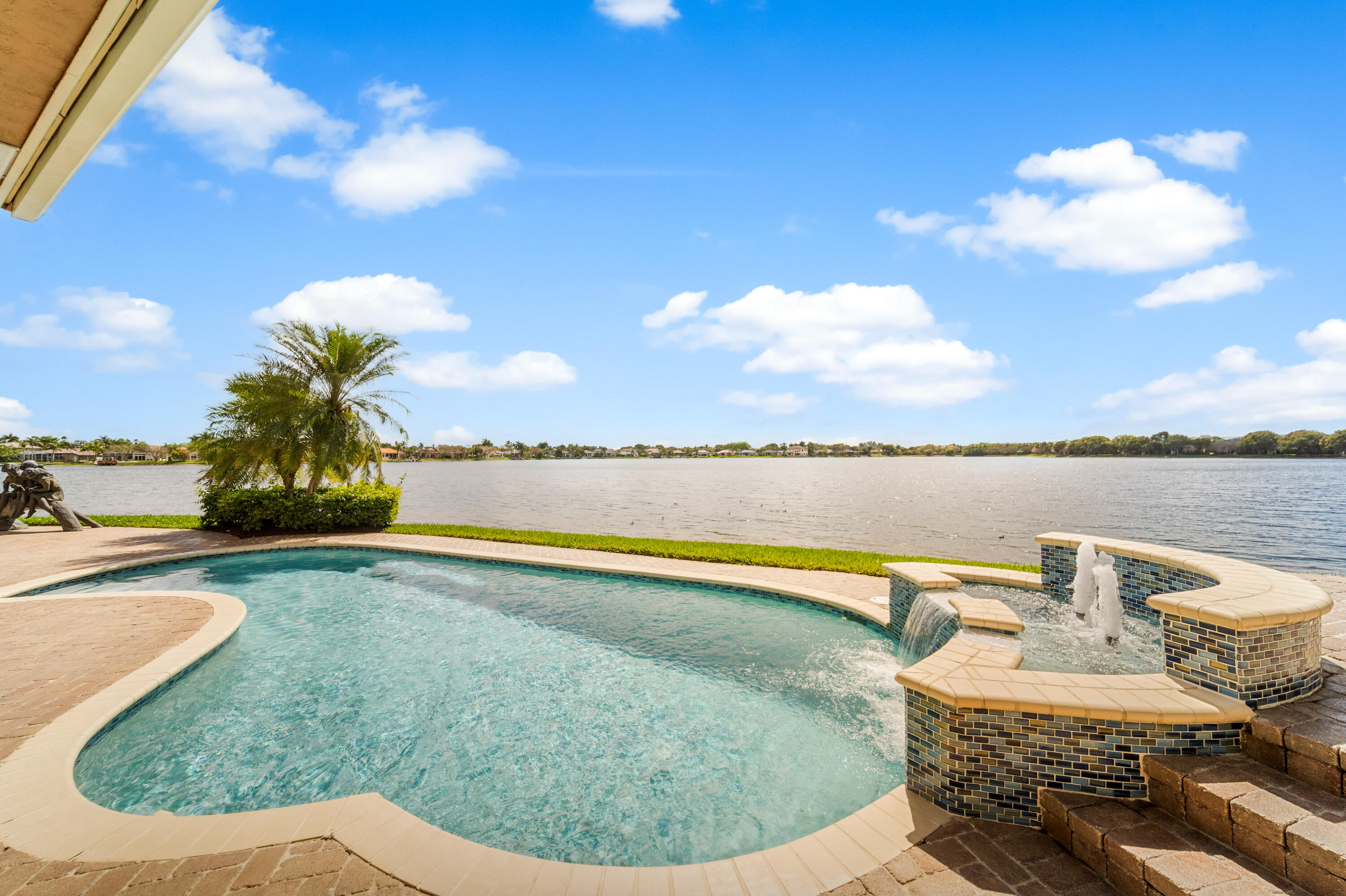 WEST SHORE - Residential