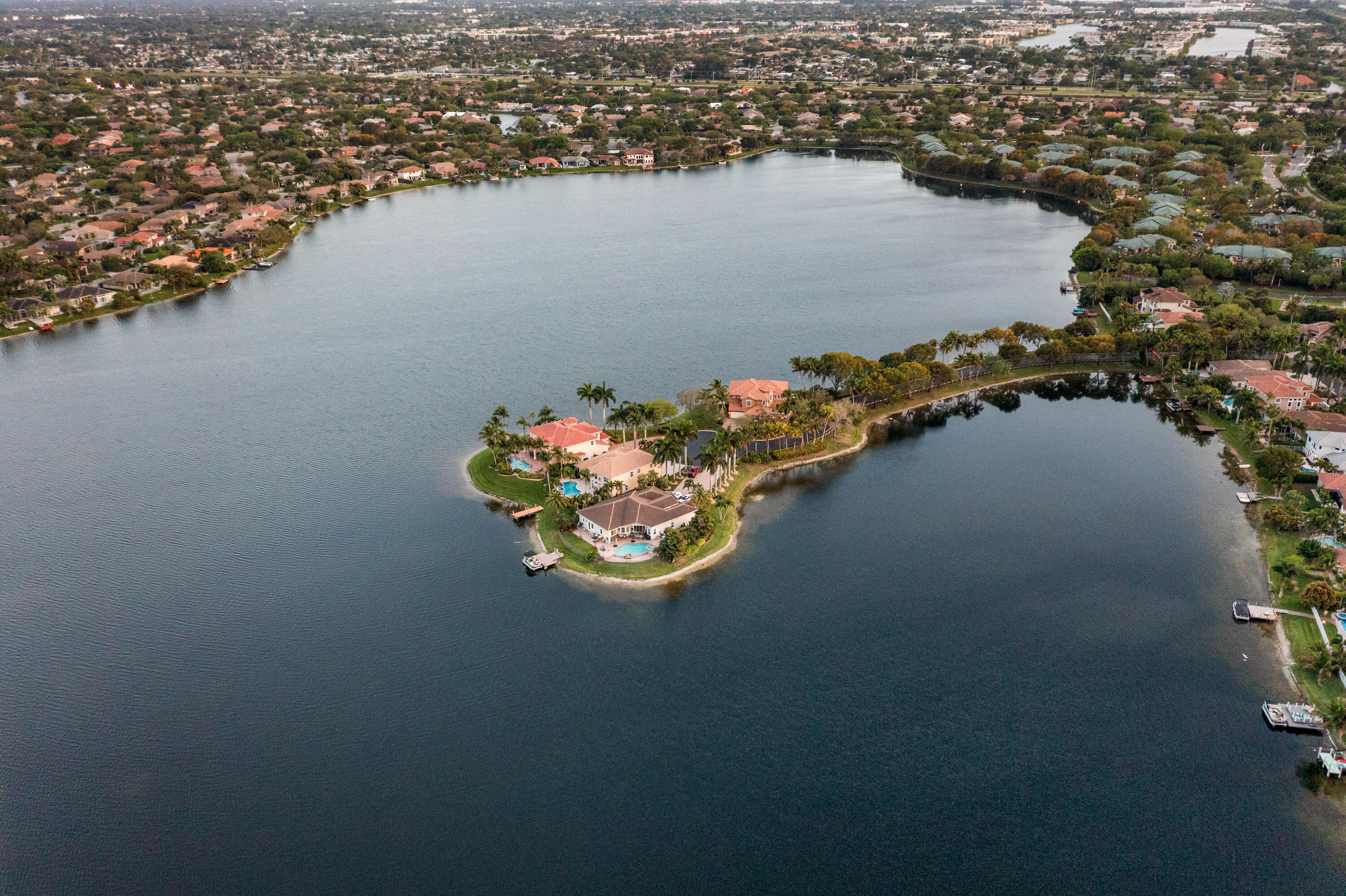 WEST SHORE - Residential