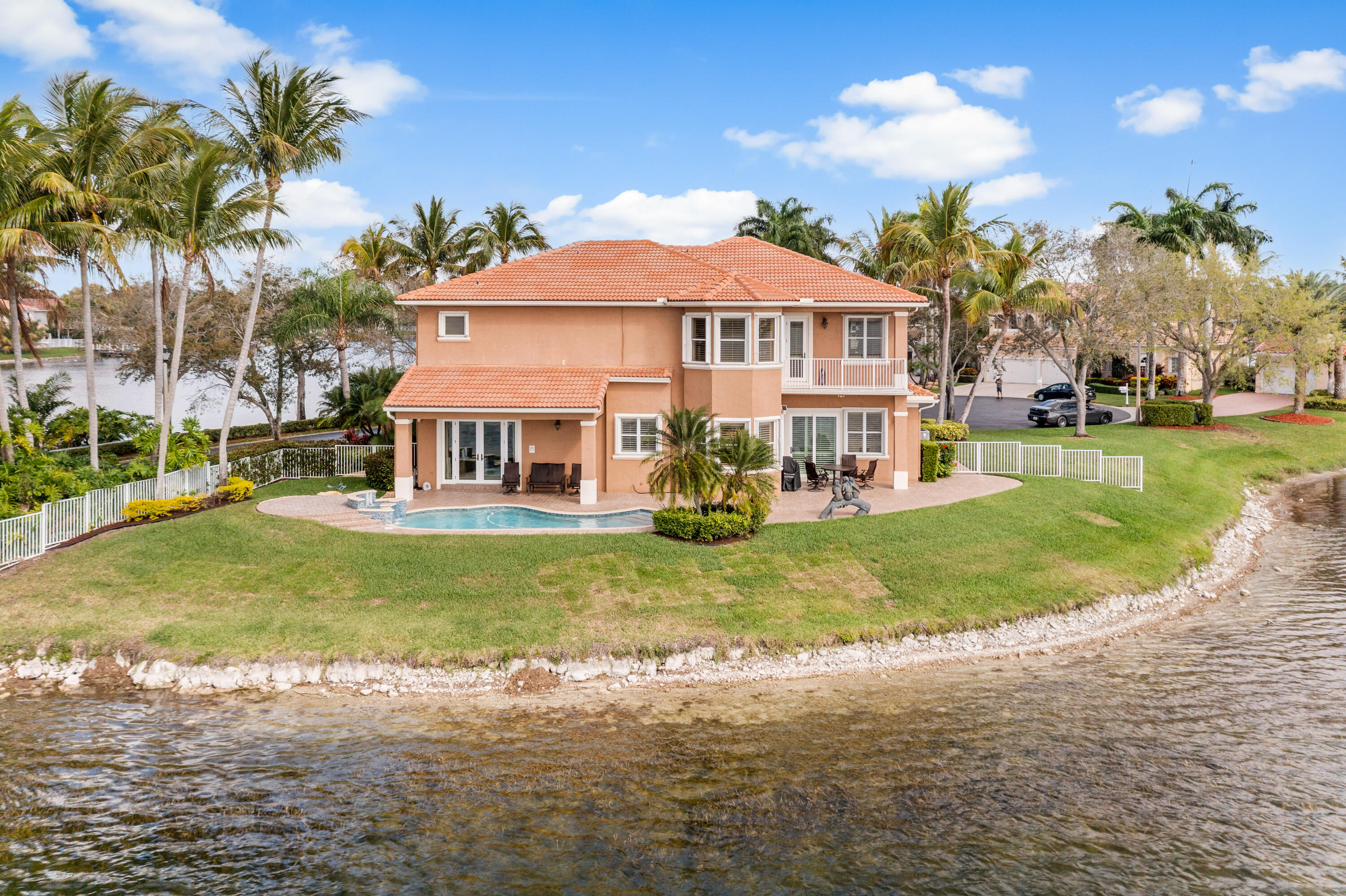 WEST SHORE - Residential