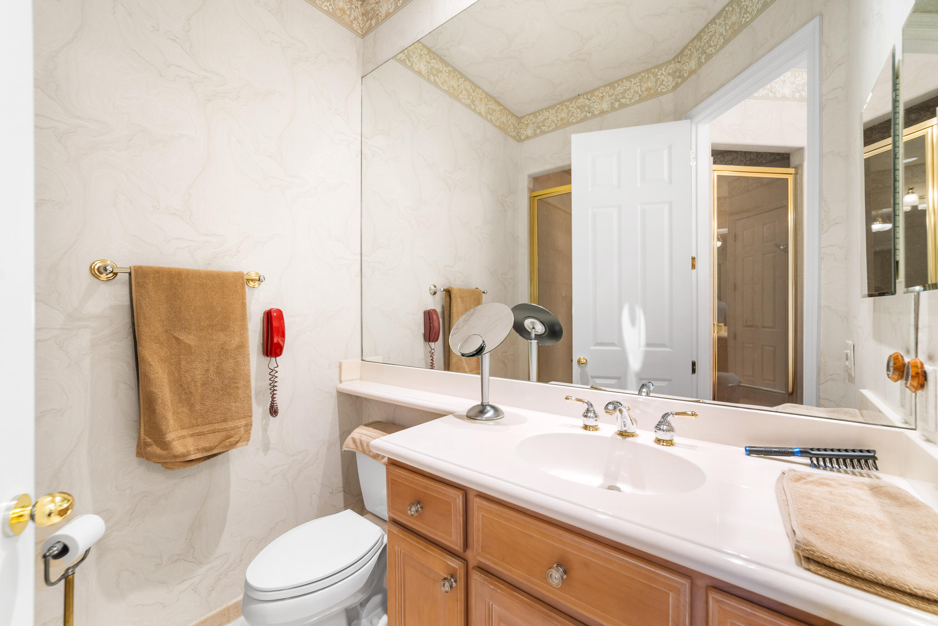 WEST SHORE - Residential