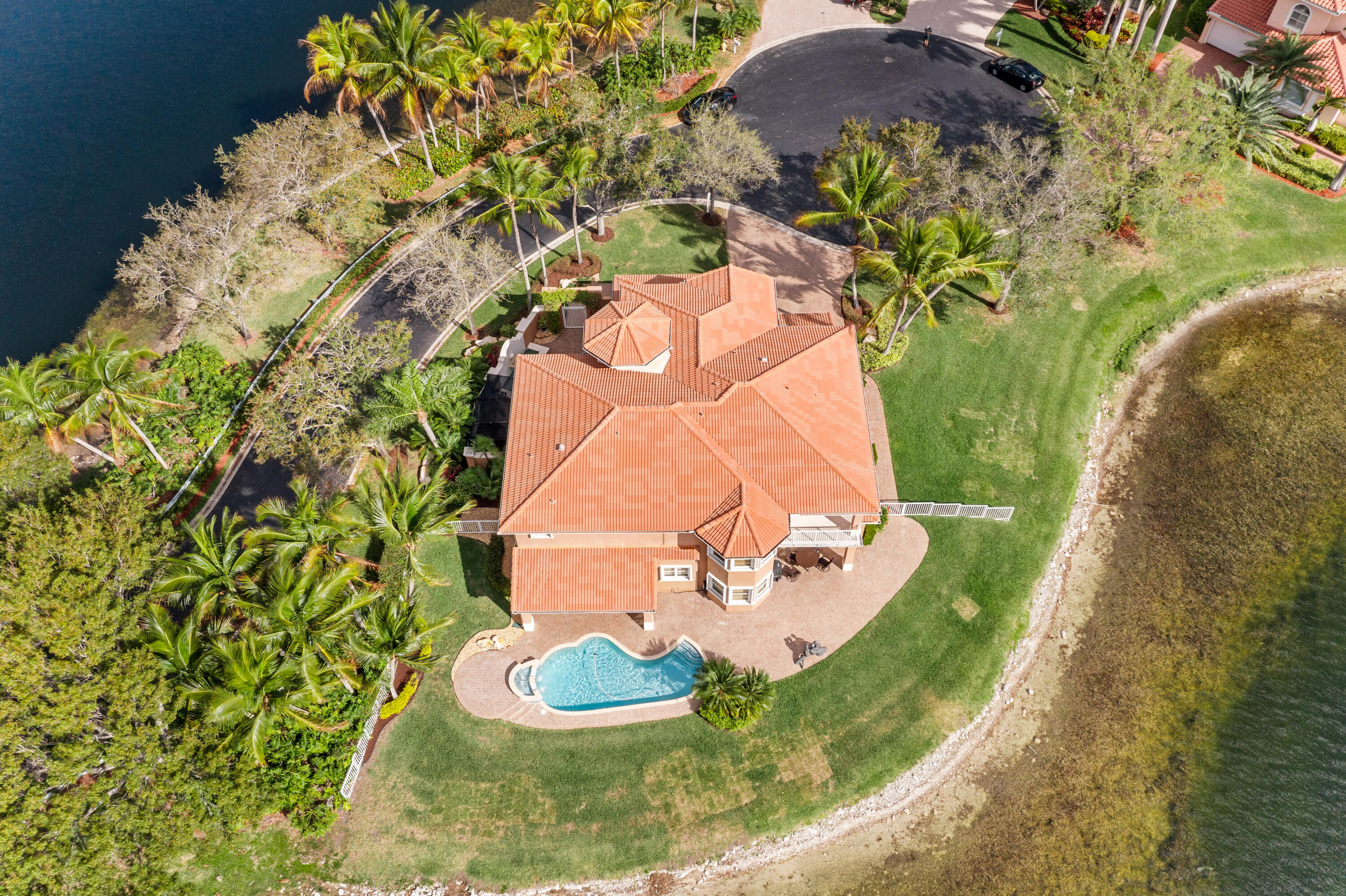 WEST SHORE - Residential