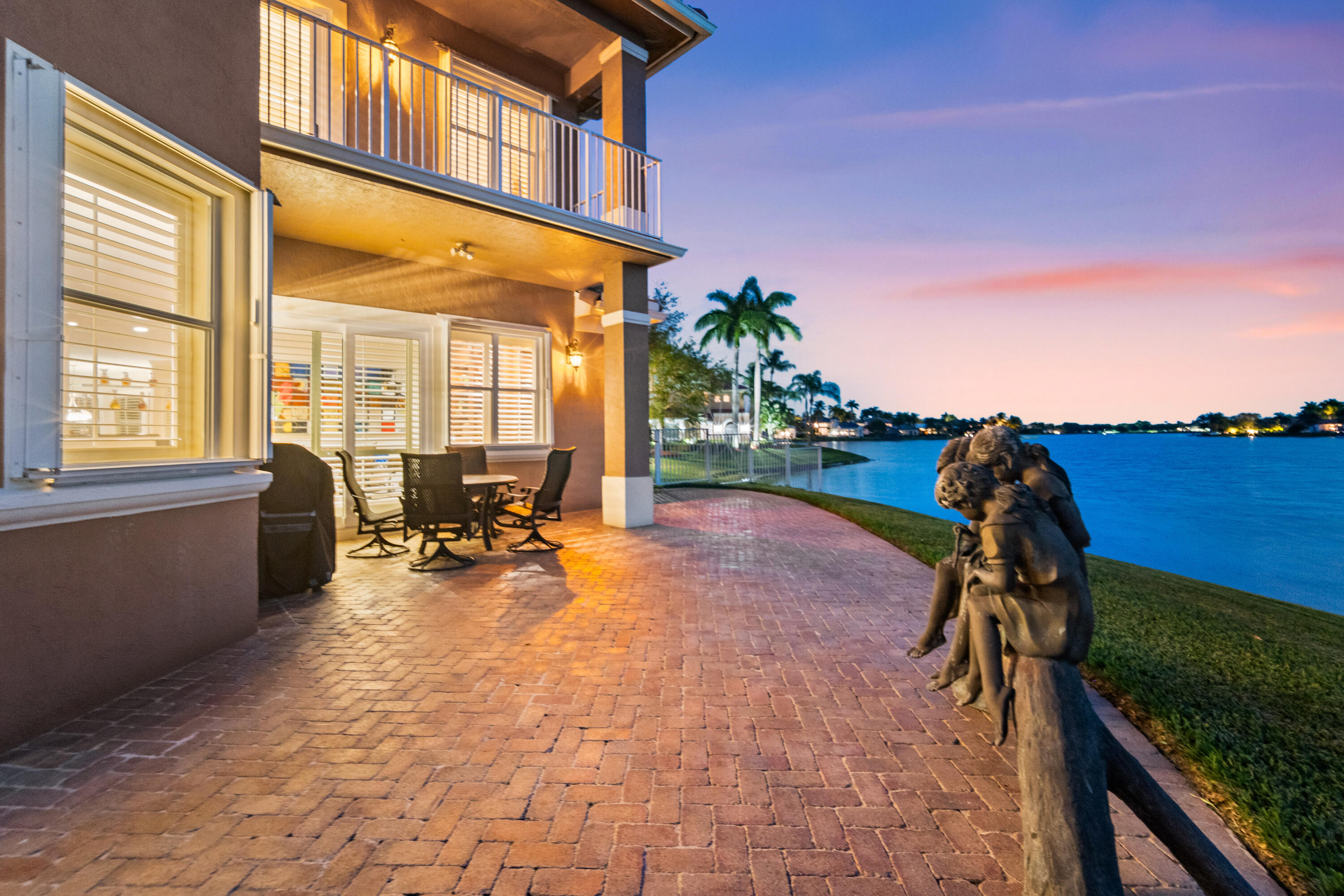 WEST SHORE - Residential