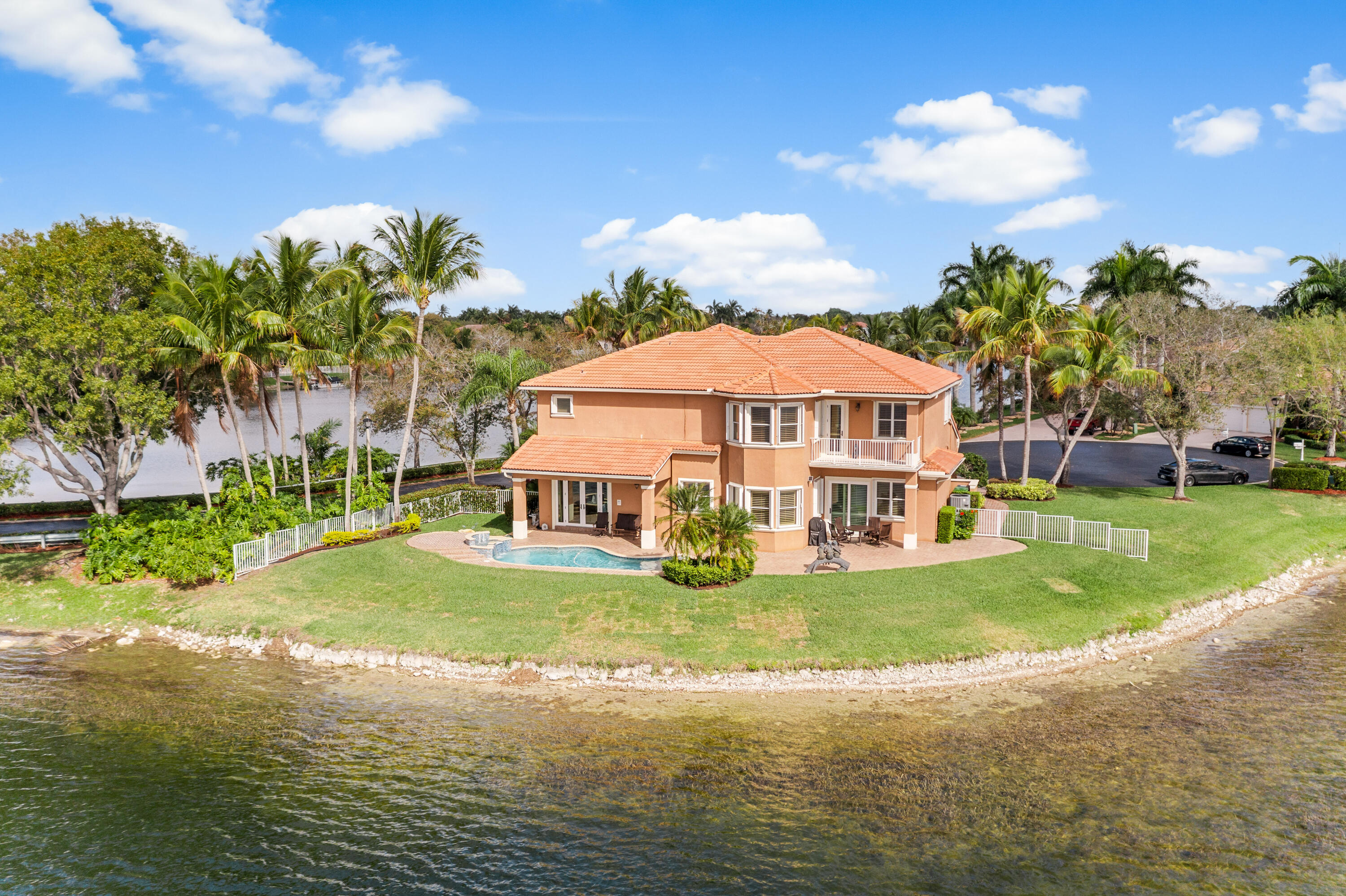 WEST SHORE - Residential