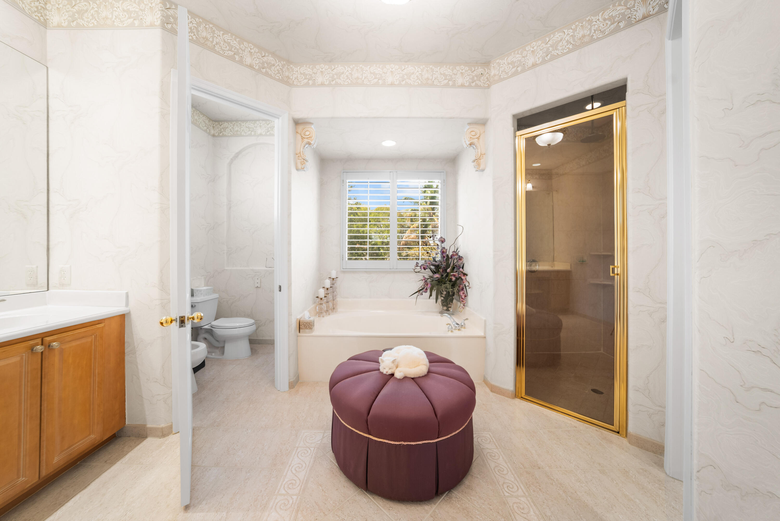 WEST SHORE - Residential