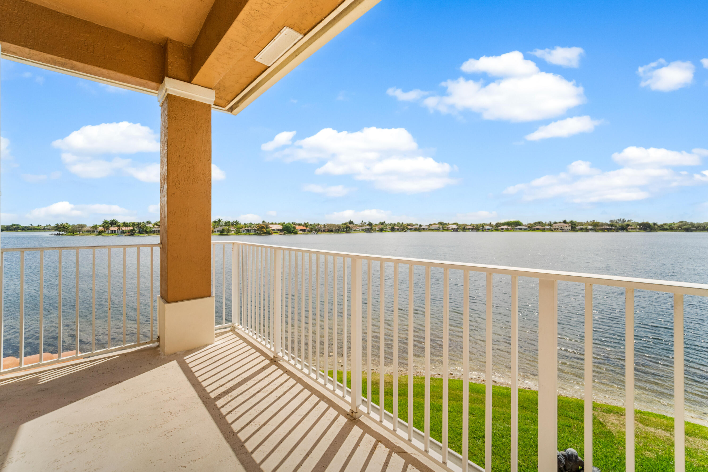 WEST SHORE - Residential