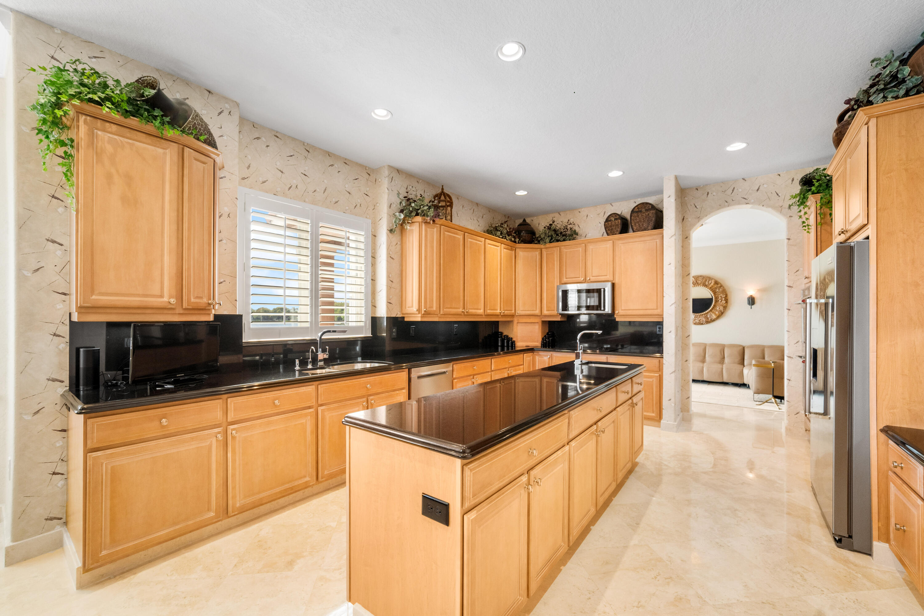 WEST SHORE - Residential