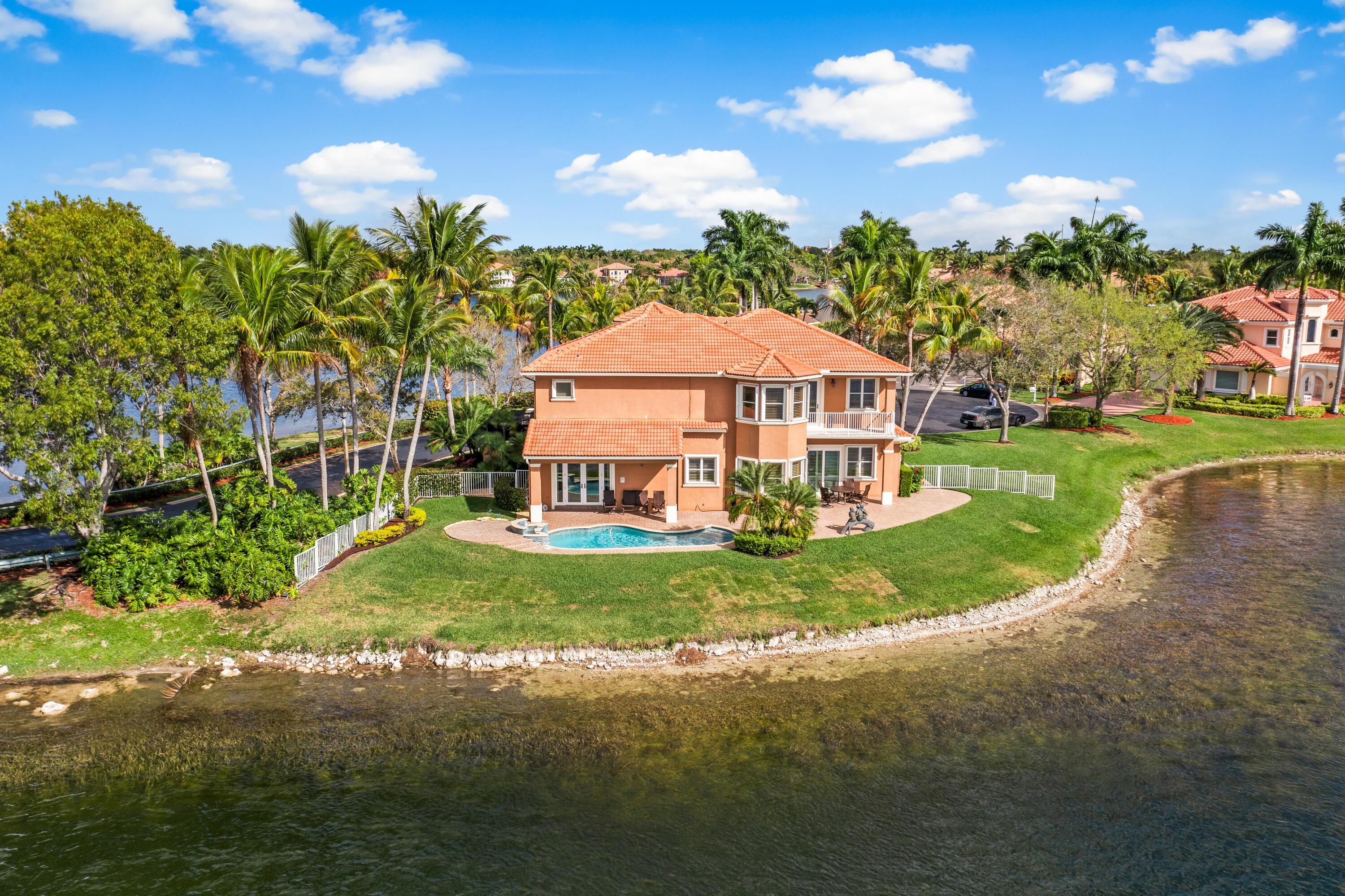 WEST SHORE - Residential