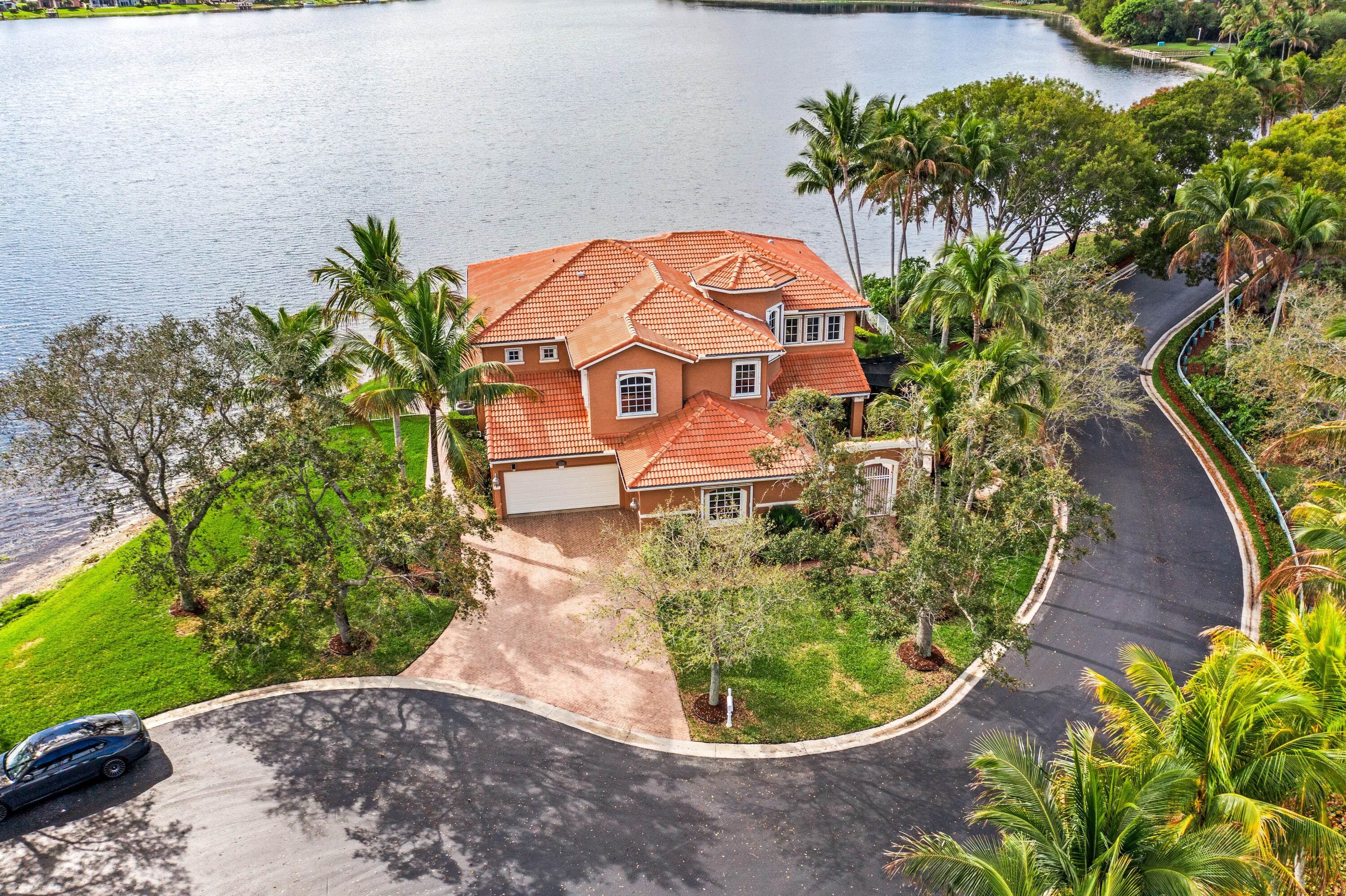 WEST SHORE - Residential