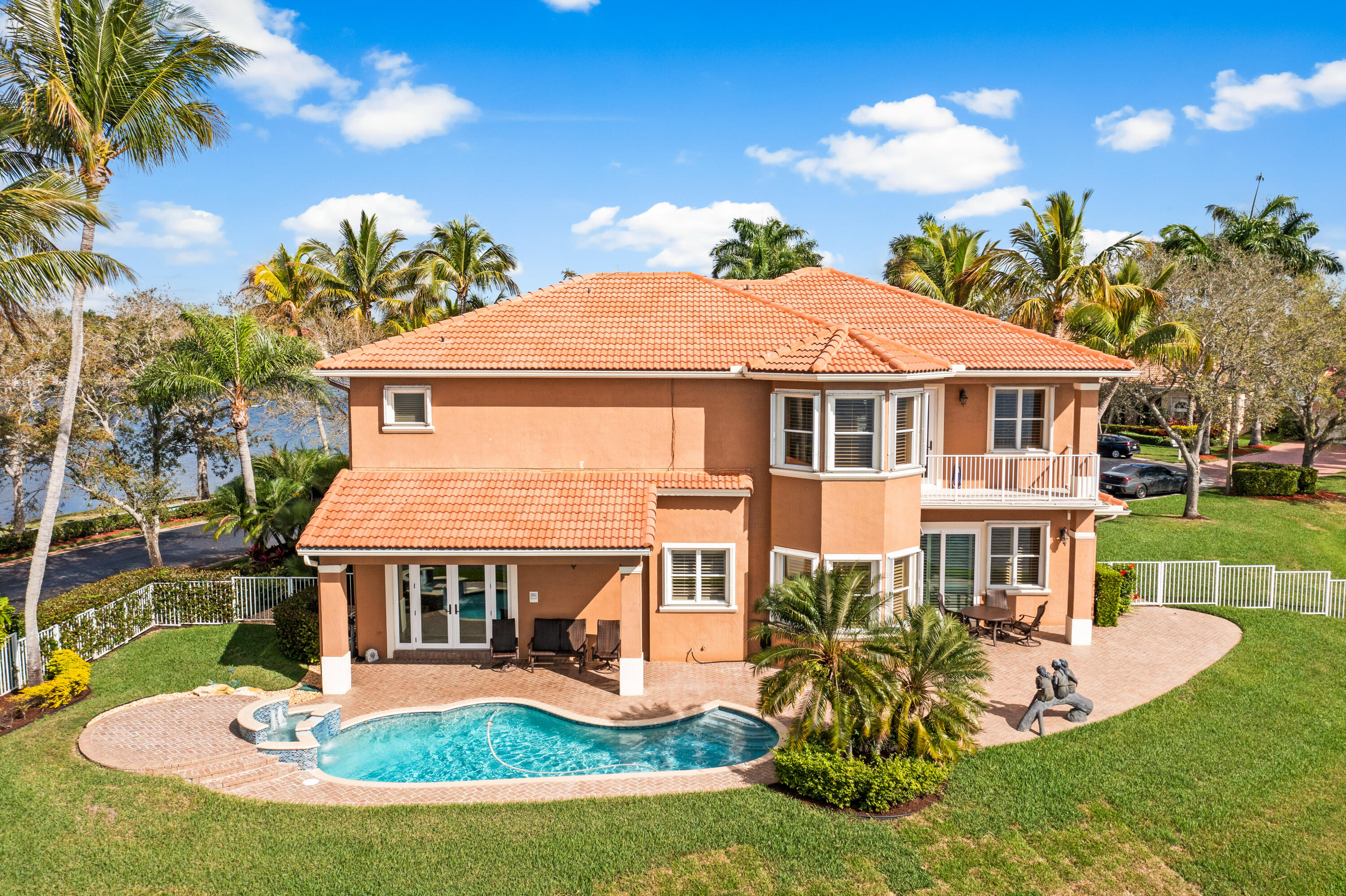 WEST SHORE - Residential