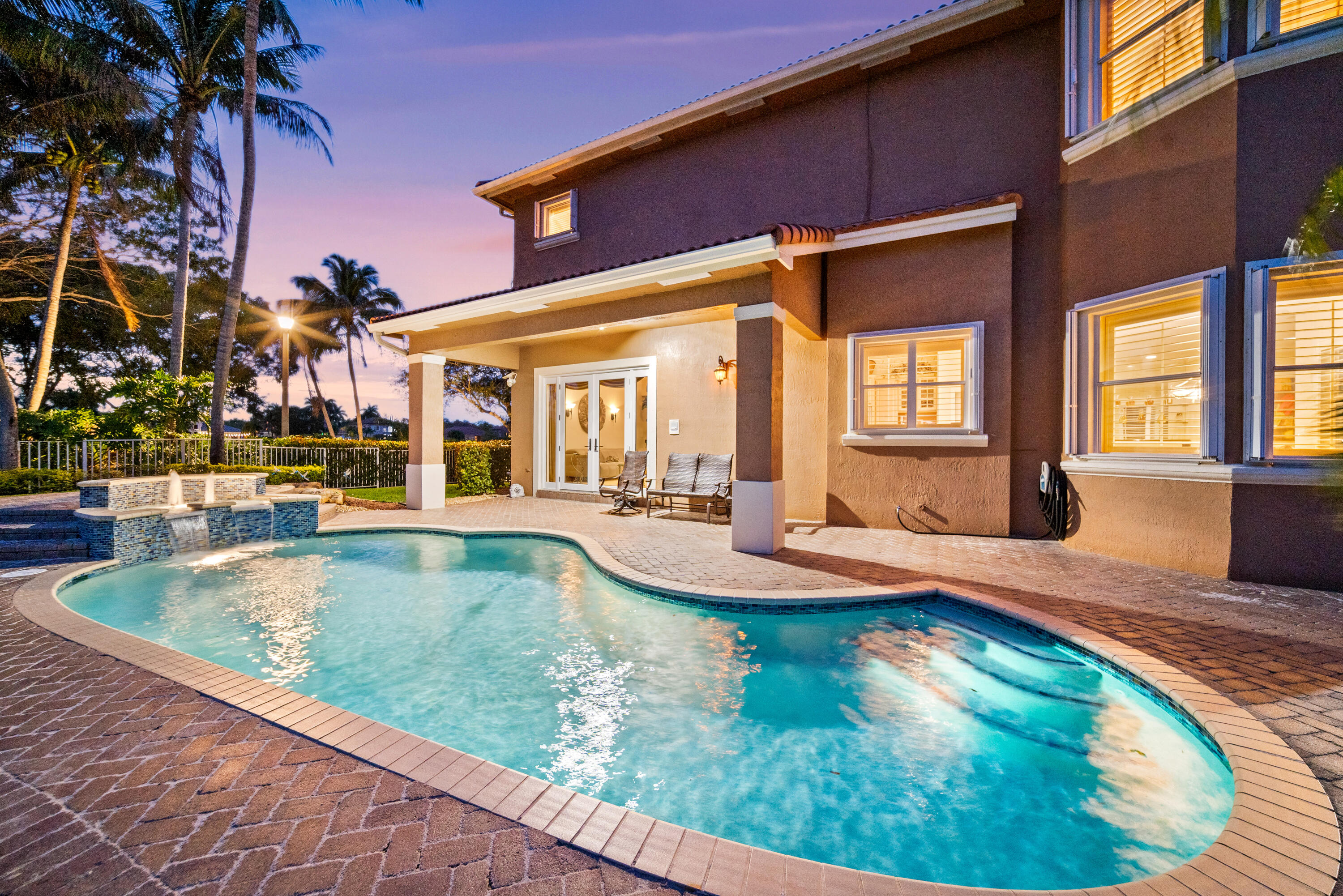 WEST SHORE - Residential