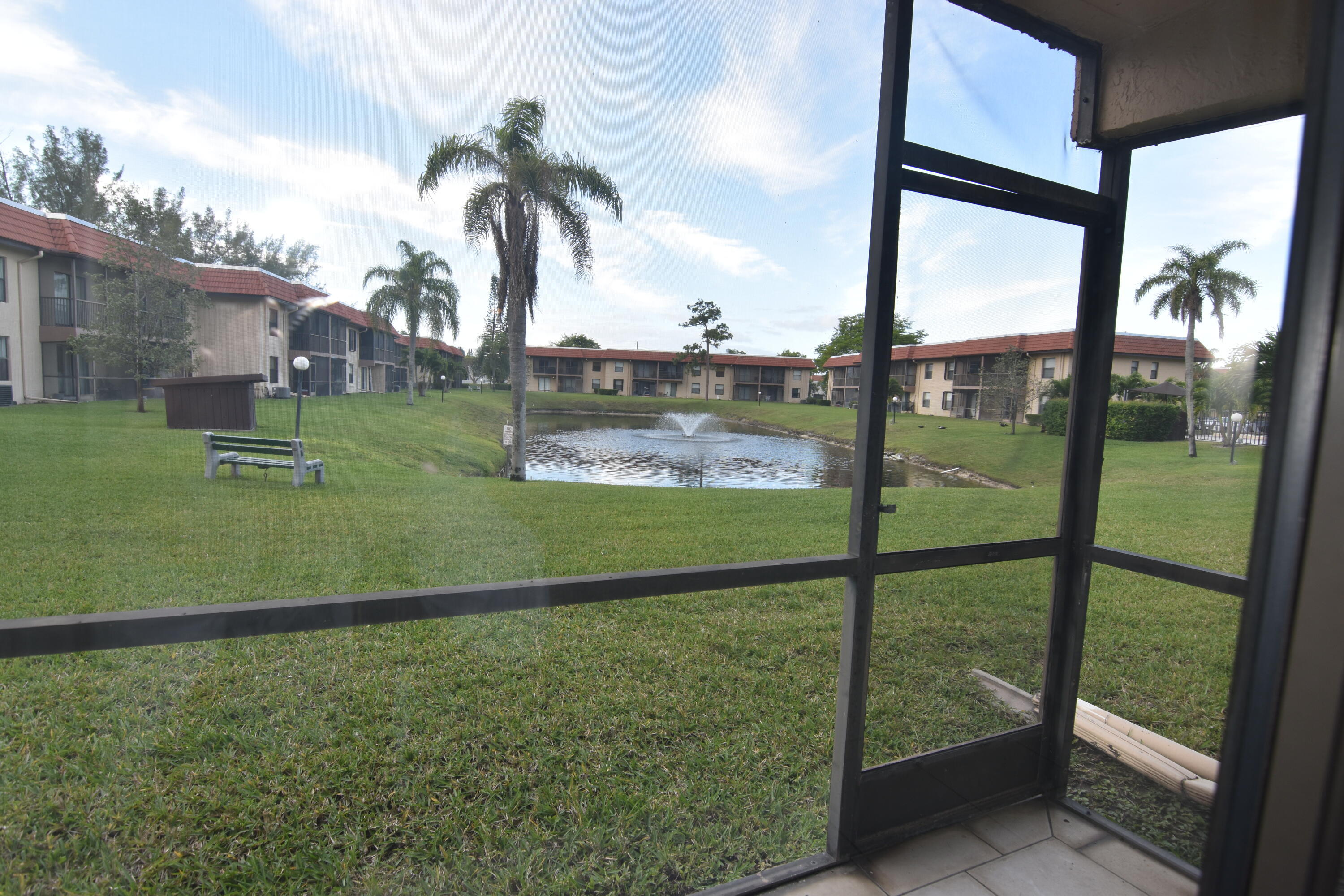 WOODS AT BOCA DEL MAR CONDO - Residential Lease