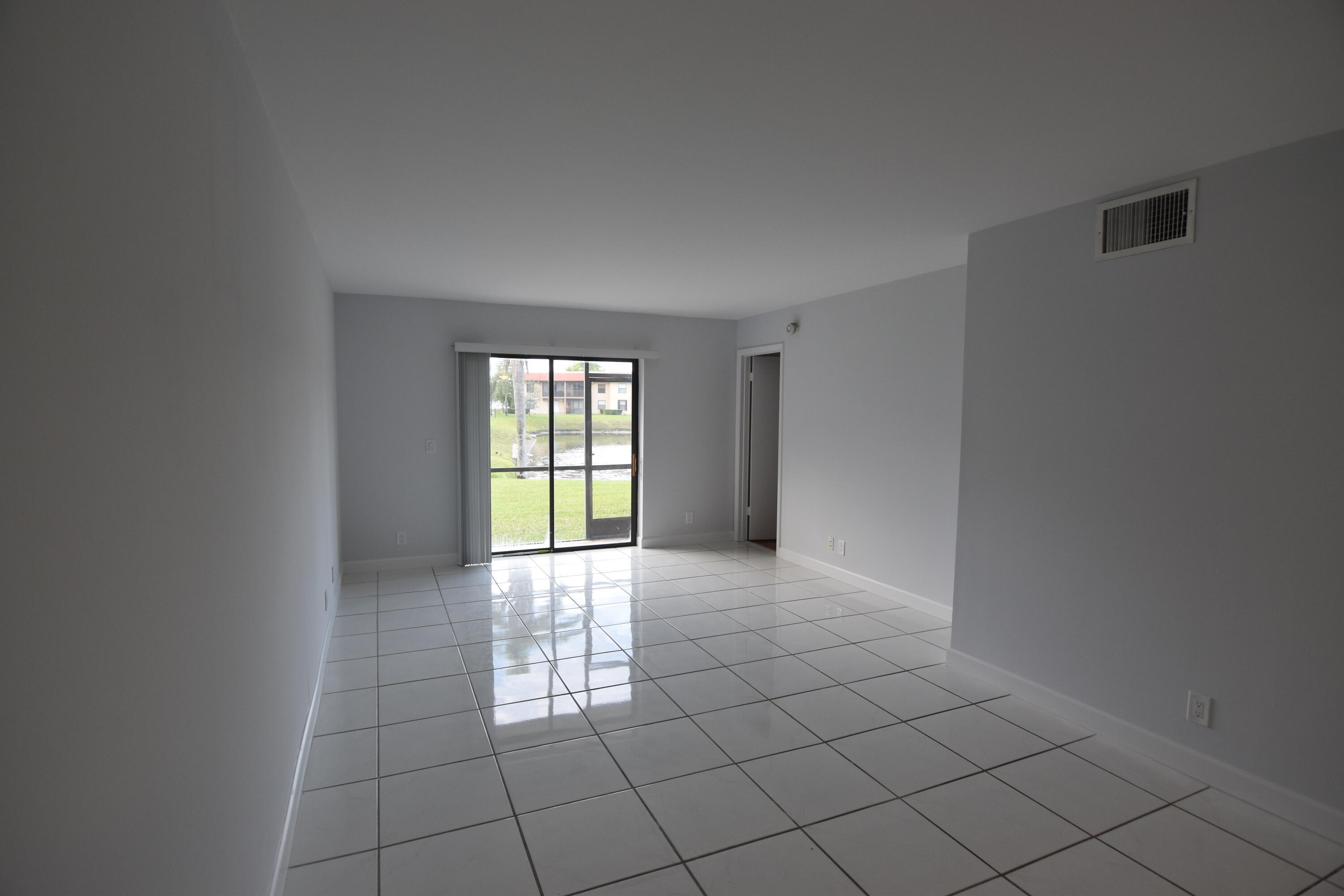 WOODS AT BOCA DEL MAR CONDO - Residential Lease