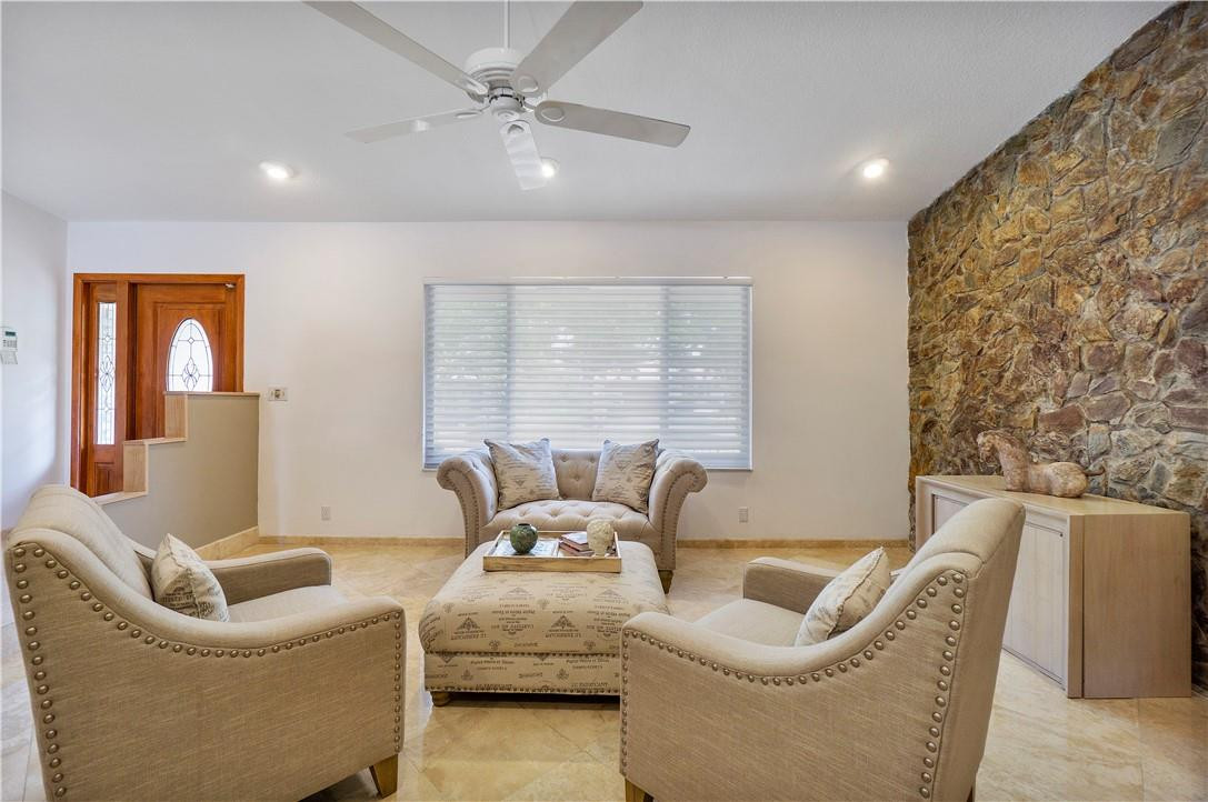 Maplewood 80-37 B - Residential