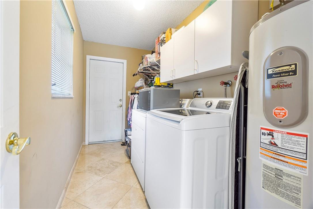 Maplewood 80-37 B - Residential