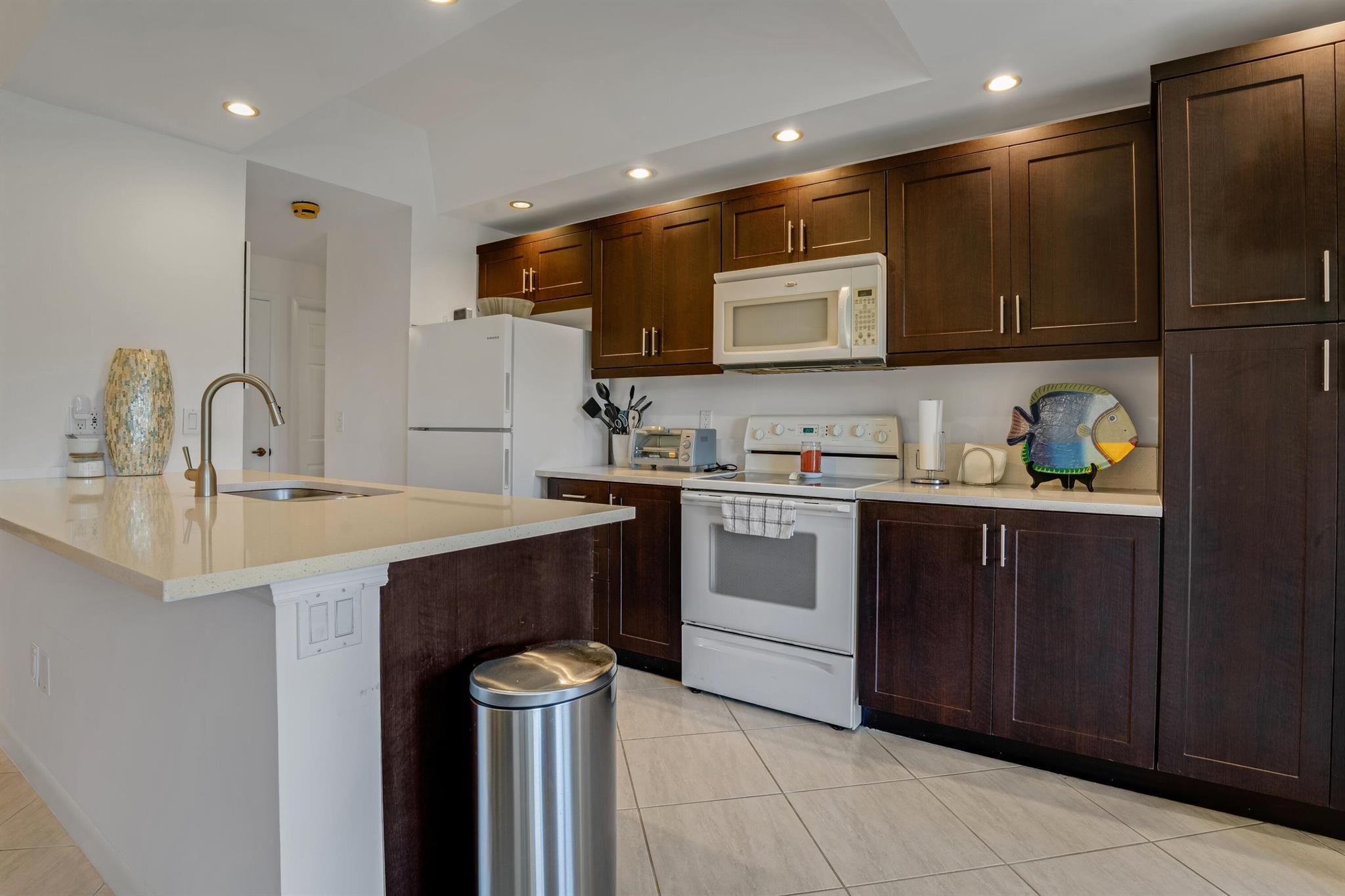 LA PAZ AT BOCA POINTE - Residential