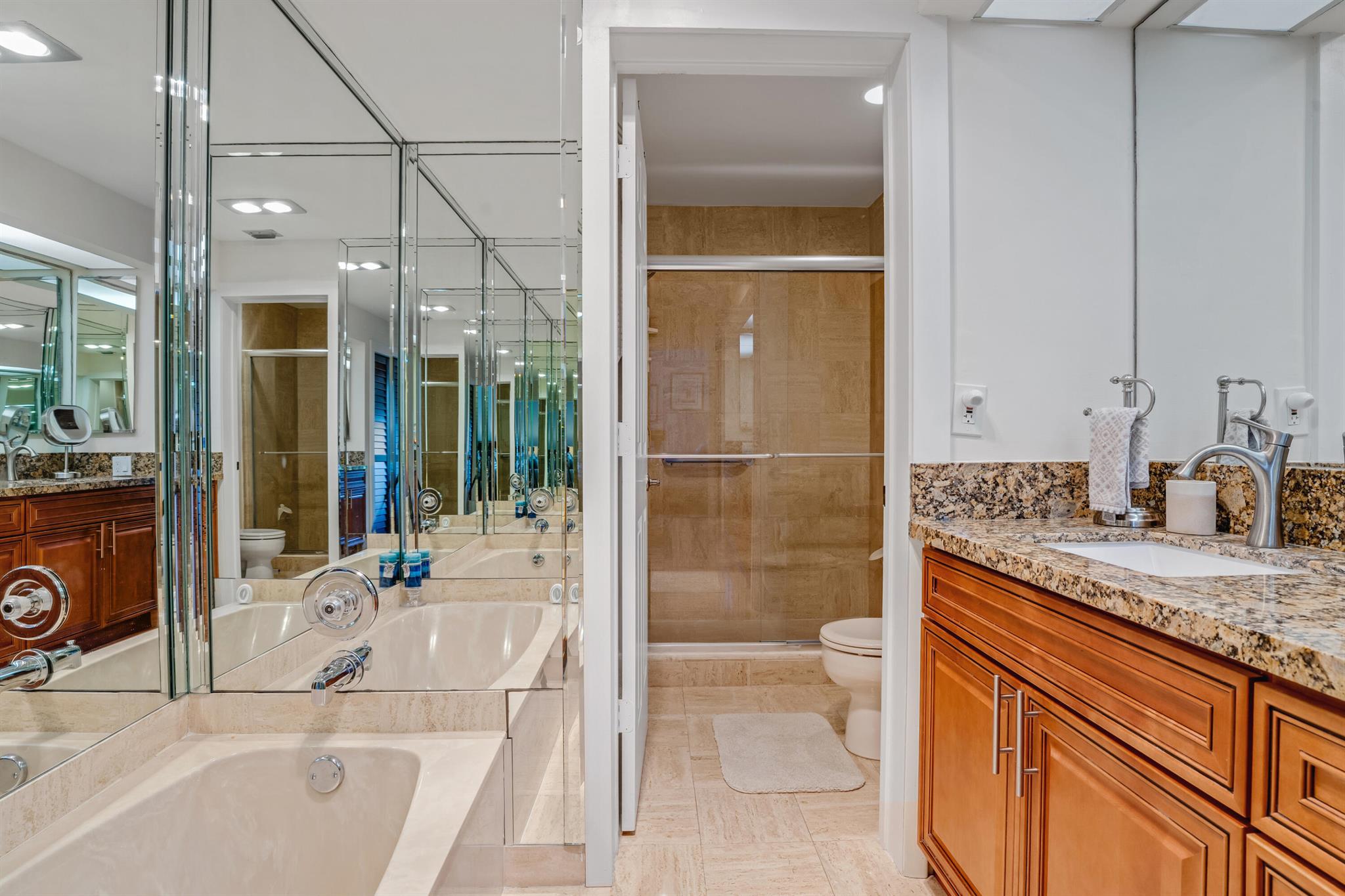 LA PAZ AT BOCA POINTE - Residential