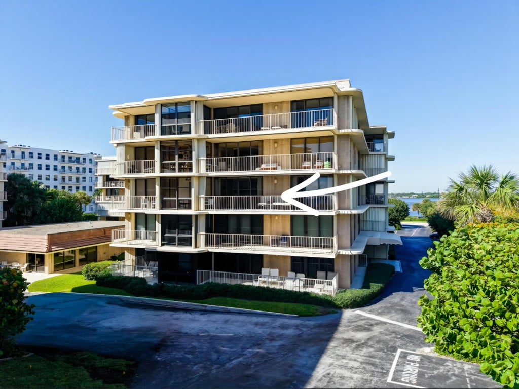 Photo of 3200 S Ocean Boulevard #D-301, Palm Beach, FL 33480 (MLS # B26089996)