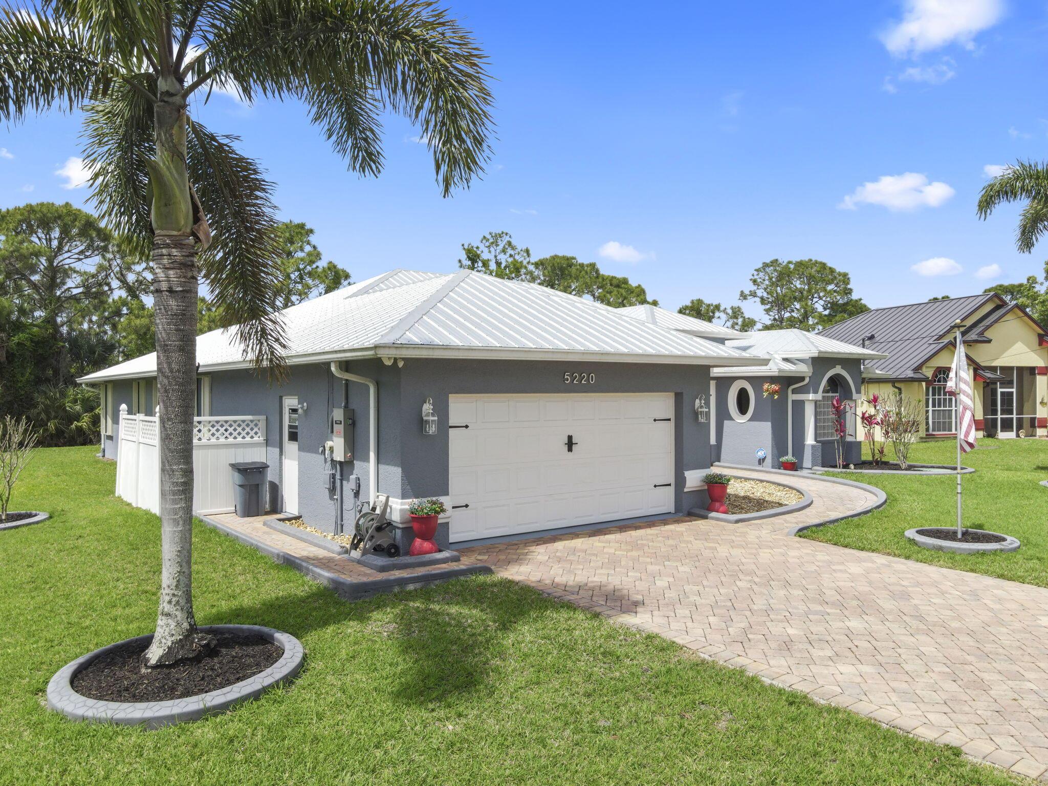 PORT ST LUCIE SECTION 43 - Residential